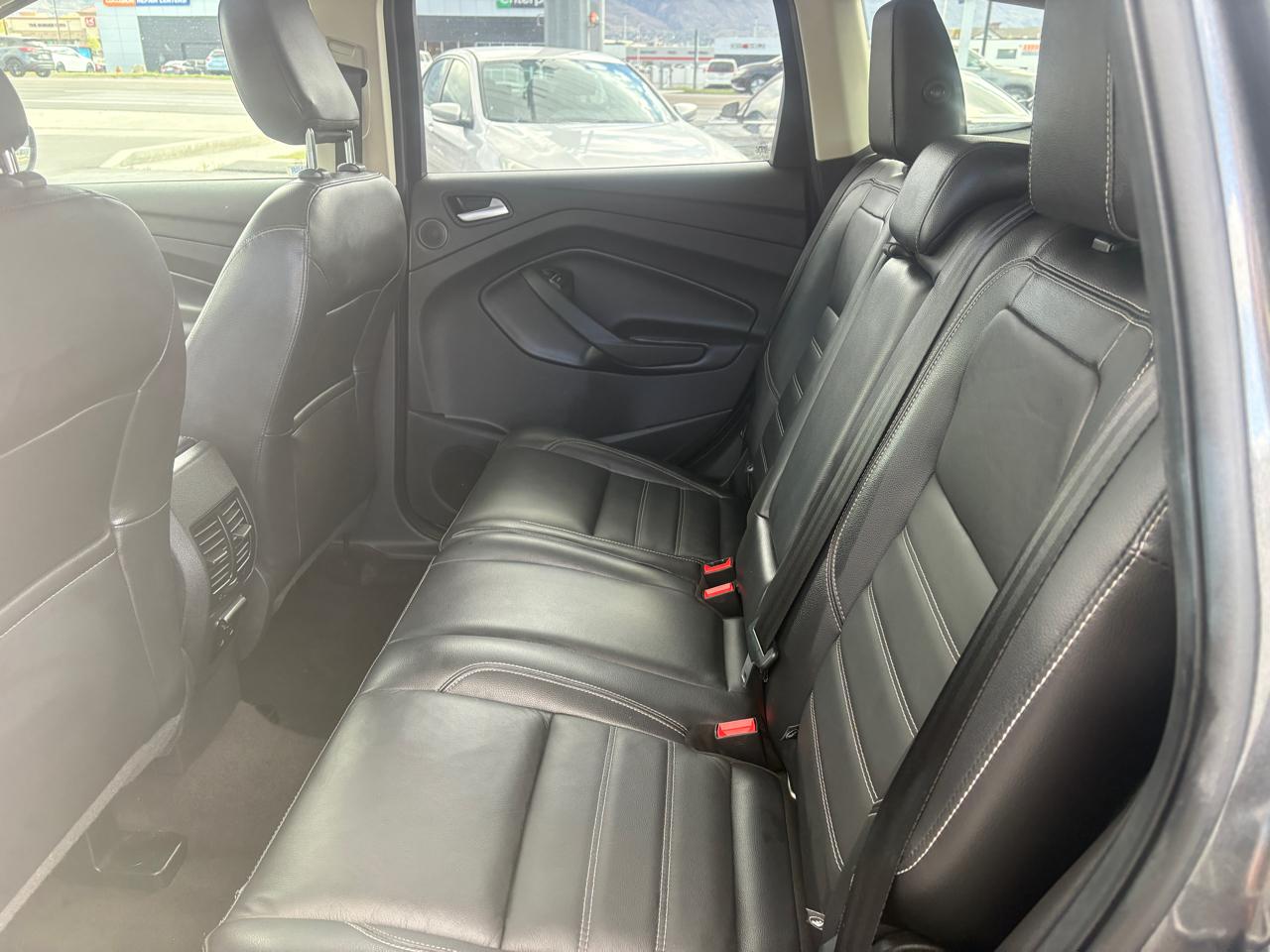 Ford Escape Titanium 4WD 2018