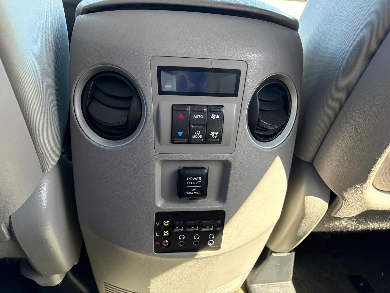 Honda Pilot 4WD 4dr SE 2015