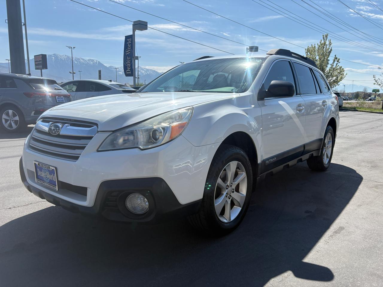 Subaru Outback 4dr Wgn H4 Auto 2.5i 2014