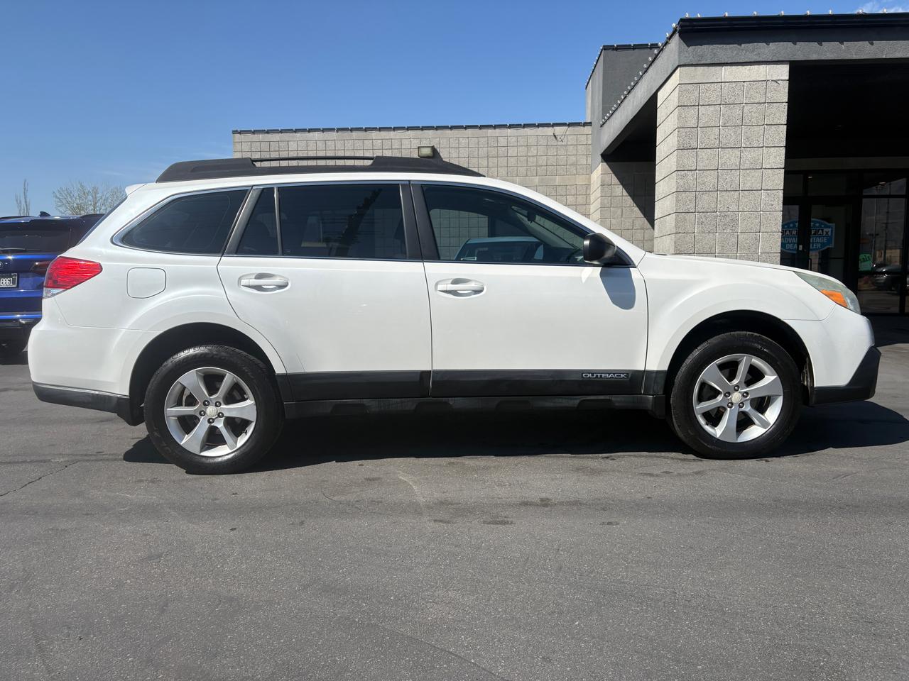 Subaru Outback 4dr Wgn H4 Auto 2.5i 2014