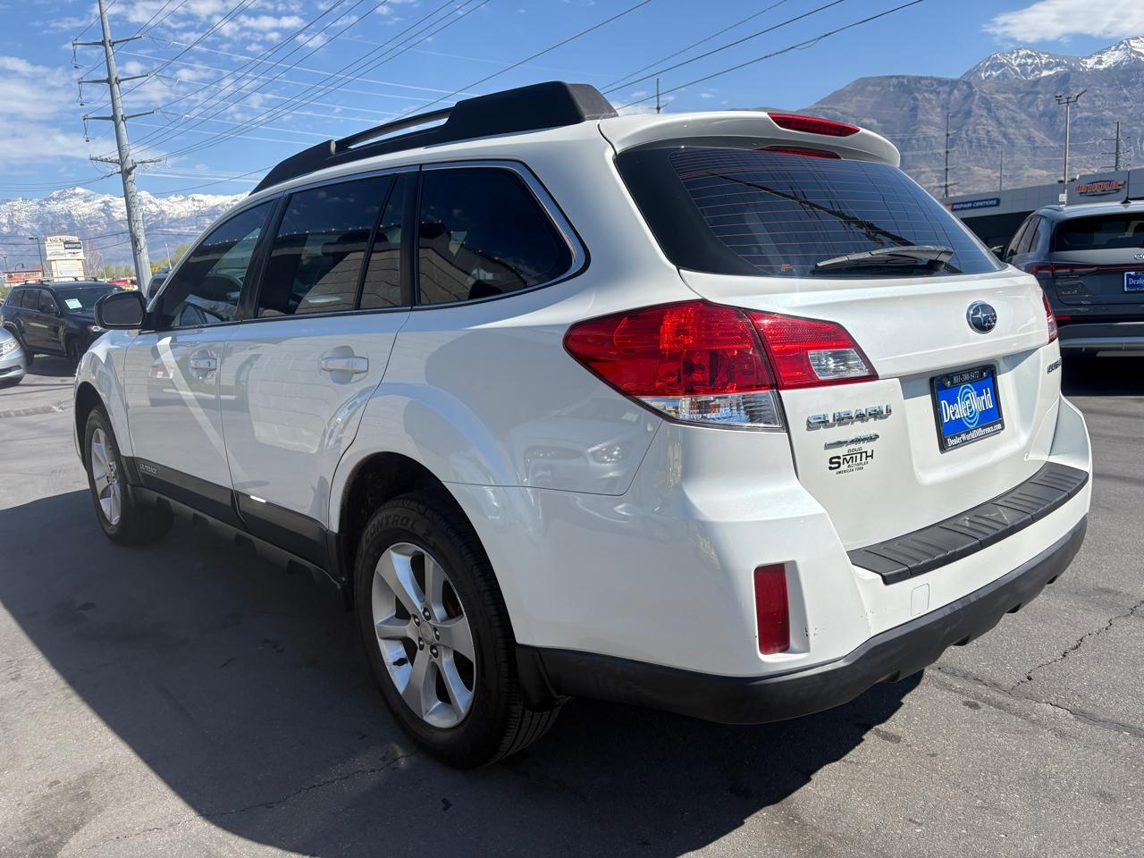 Subaru Outback 4dr Wgn H4 Auto 2.5i 2014