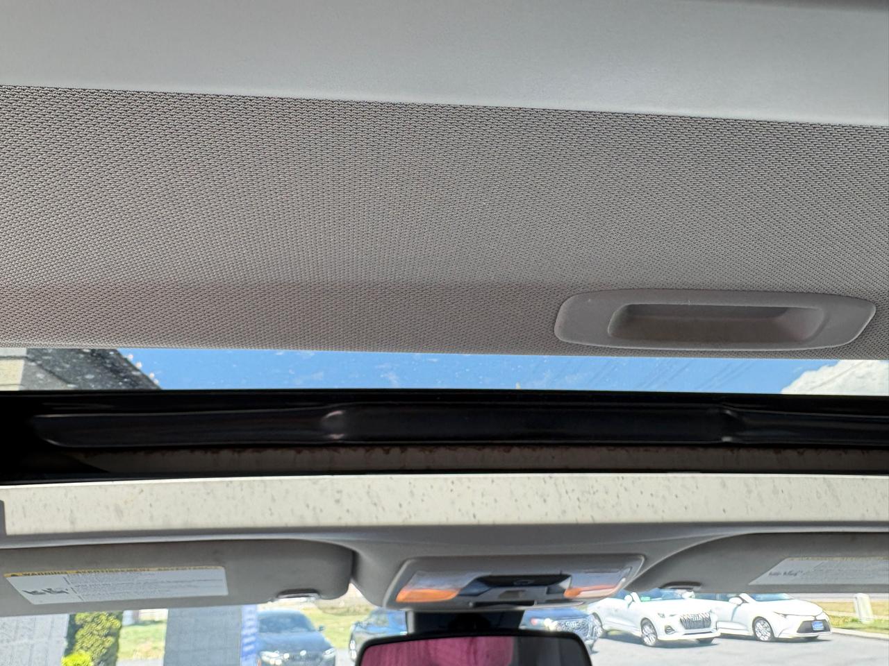 Toyota Sienna XLE Premium FWD 8-Passenger (Natl) 2020