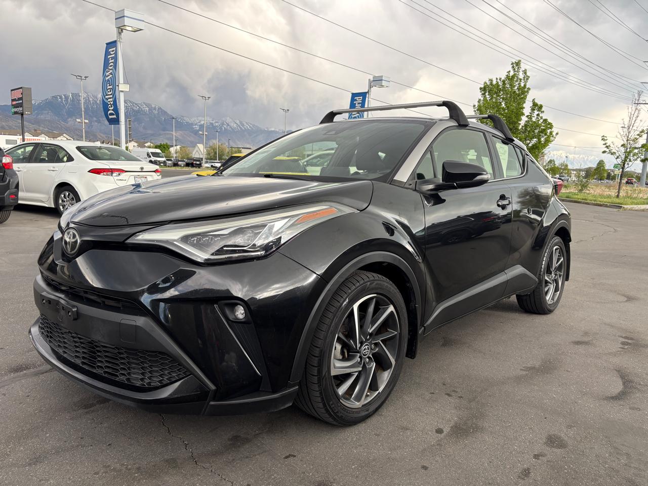 Toyota C-HR Nightshade FWD (Natl) 2021
