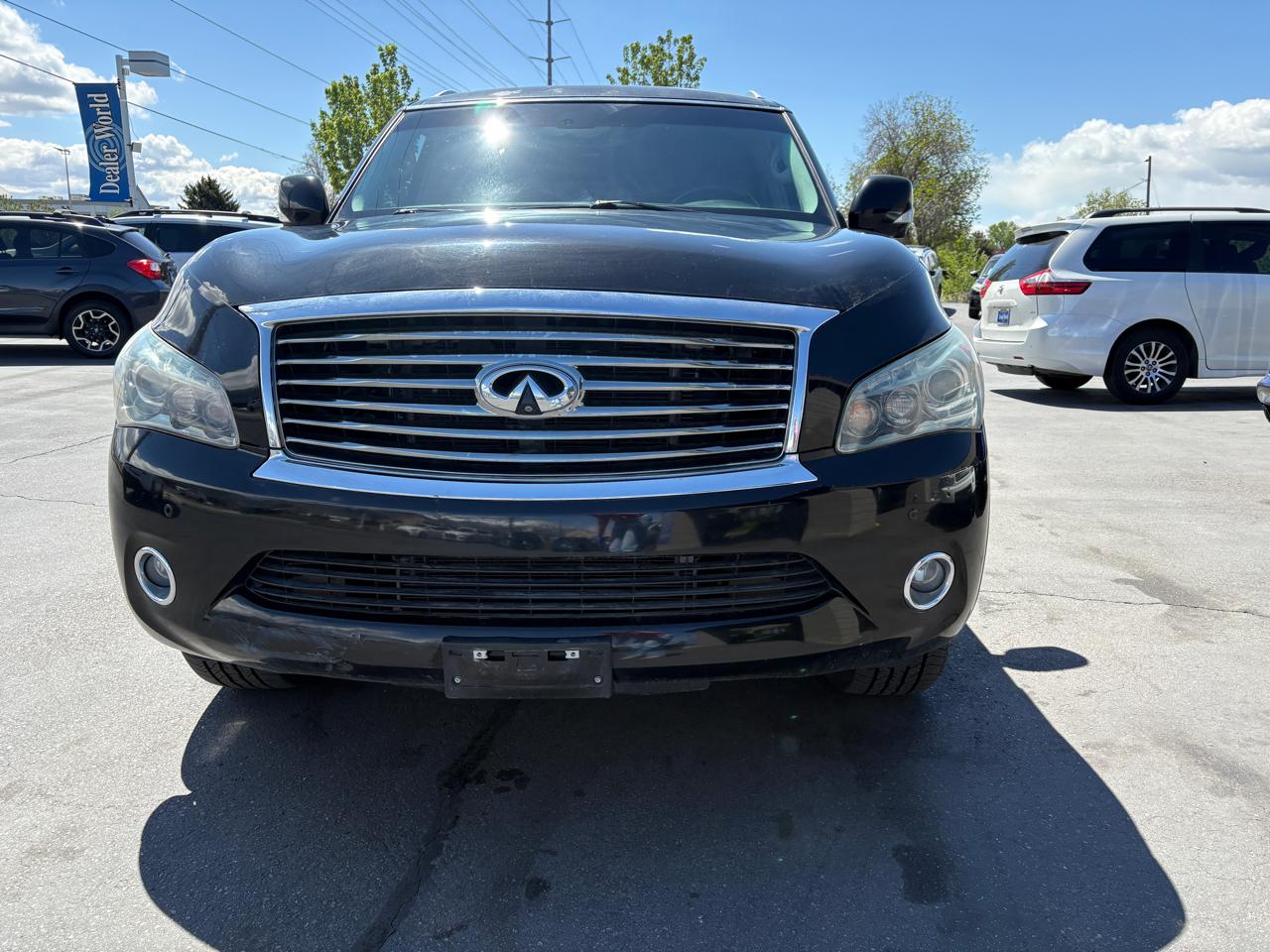 Infiniti QX56  2012