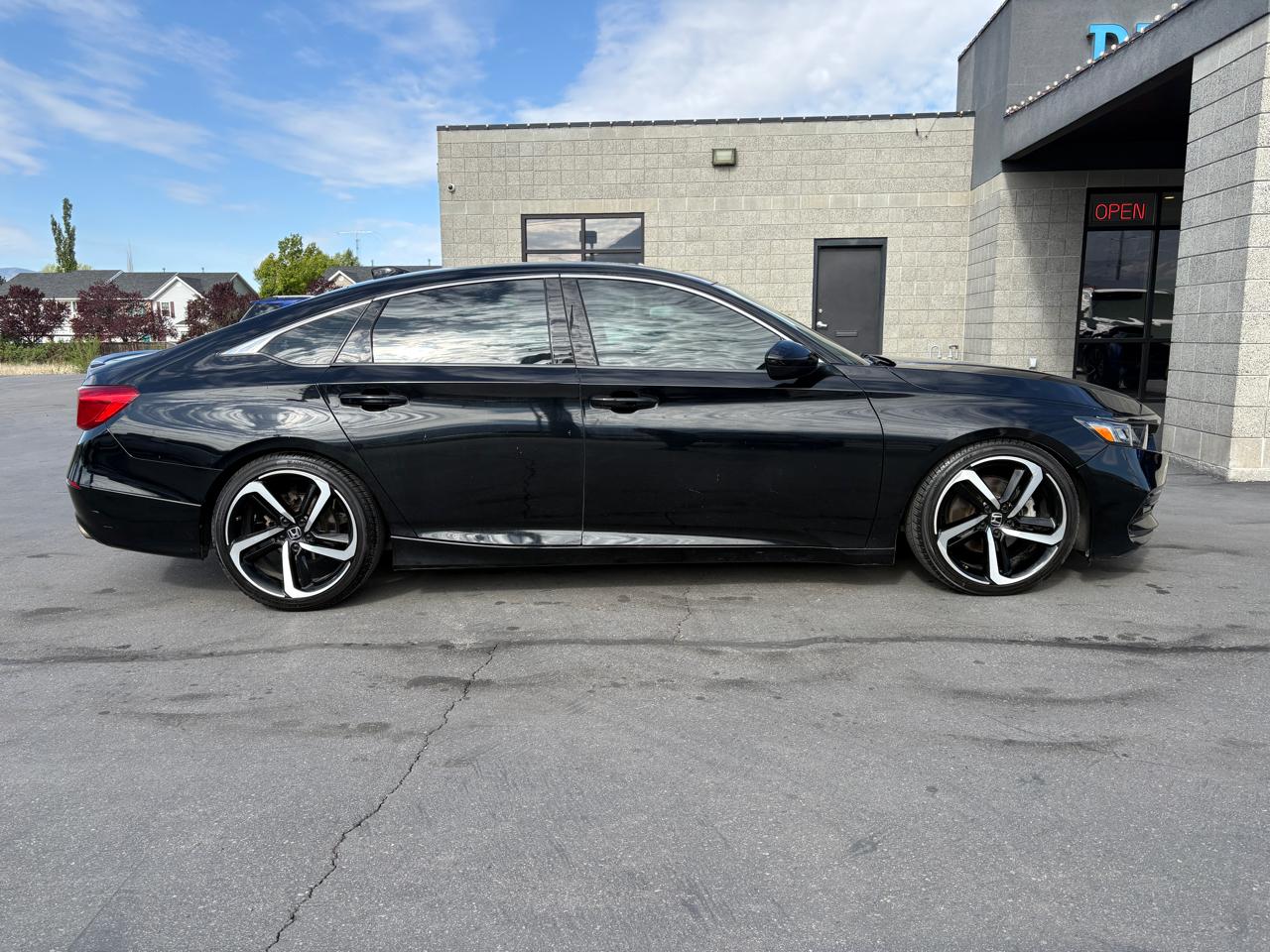 Honda Accord Sedan Sport 2.0T Auto 2019