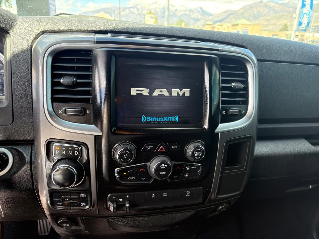 RAM 1500 Classic Warlock 4x4 Quad Cab 6'4" Box 2021