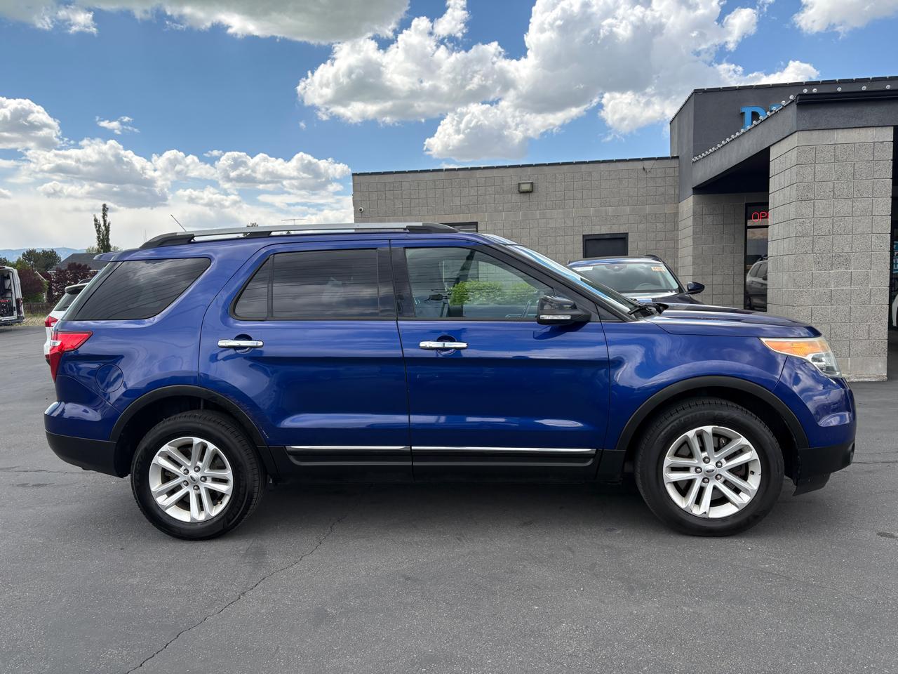 Ford Explorer 4WD 4dr XLT 2013