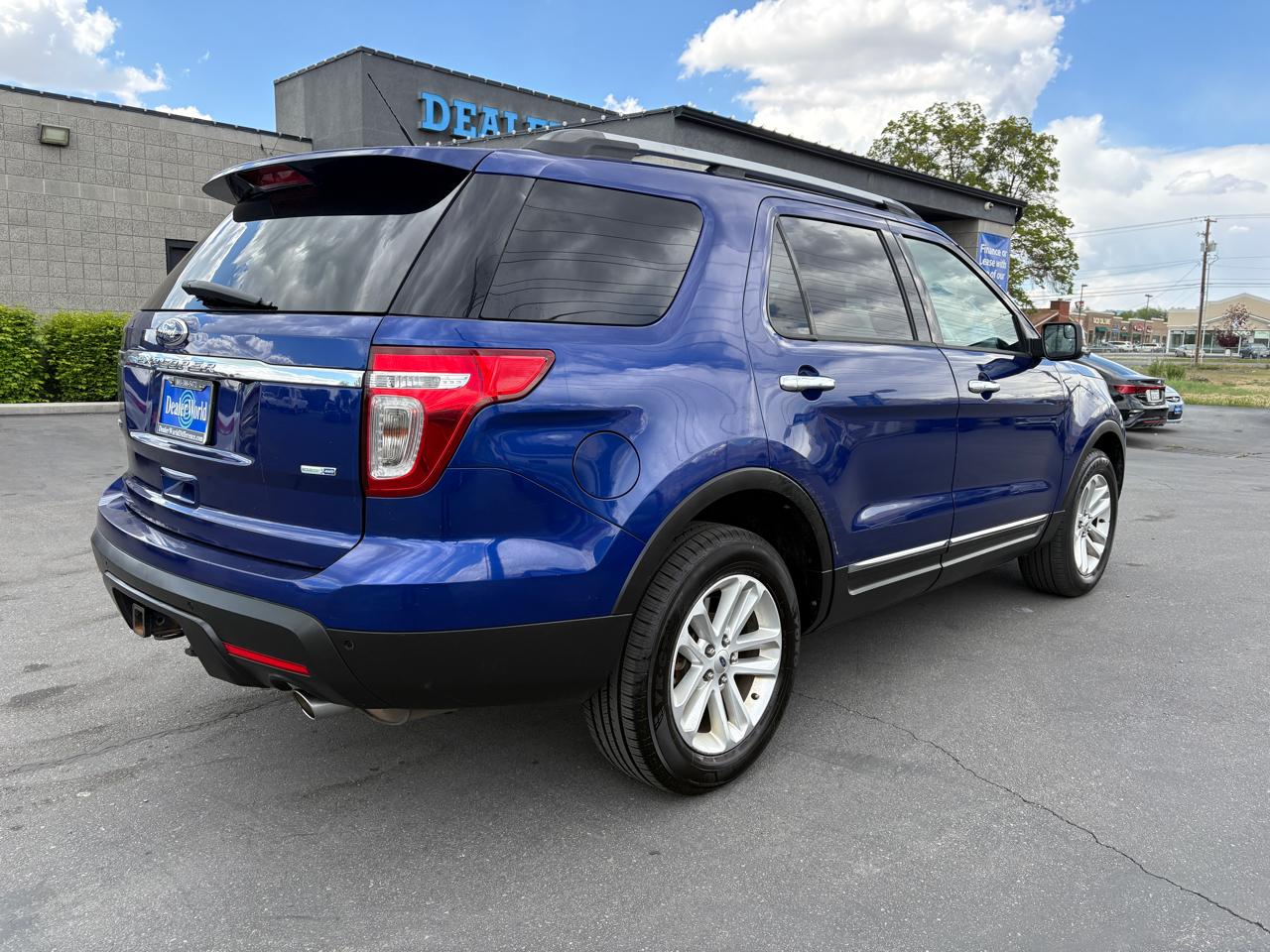 Ford Explorer 4WD 4dr XLT 2013