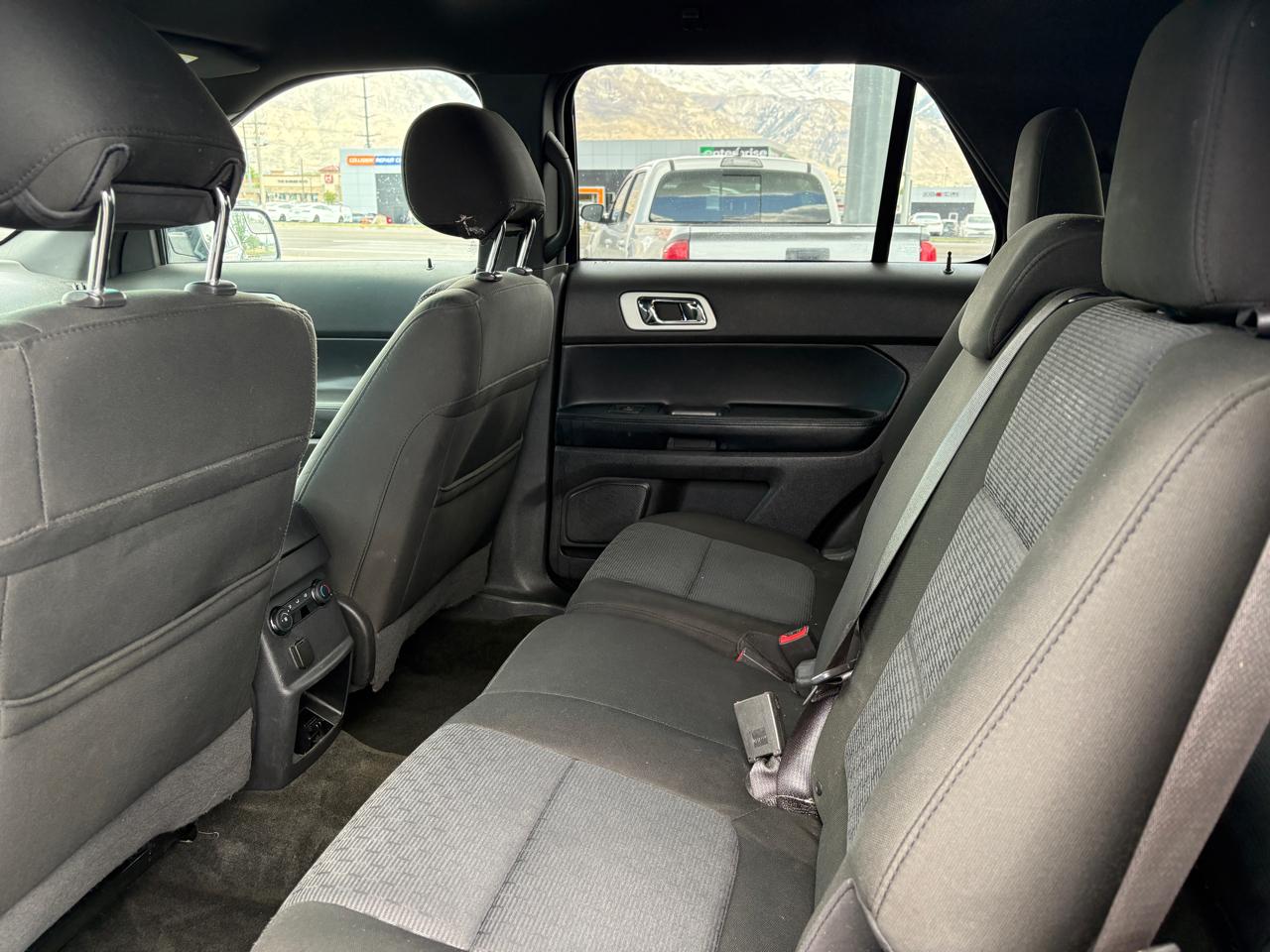 Ford Explorer 4WD 4dr XLT 2013