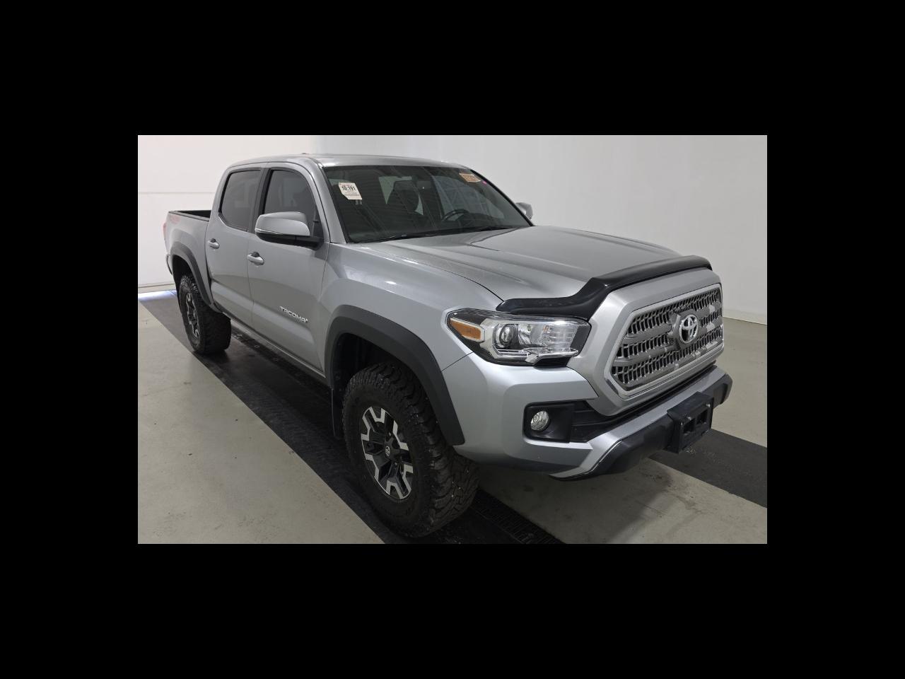 2017 Toyota Tacoma TRD Off Road Double Cab 5' Bed V6 4x4 MT (Natl)