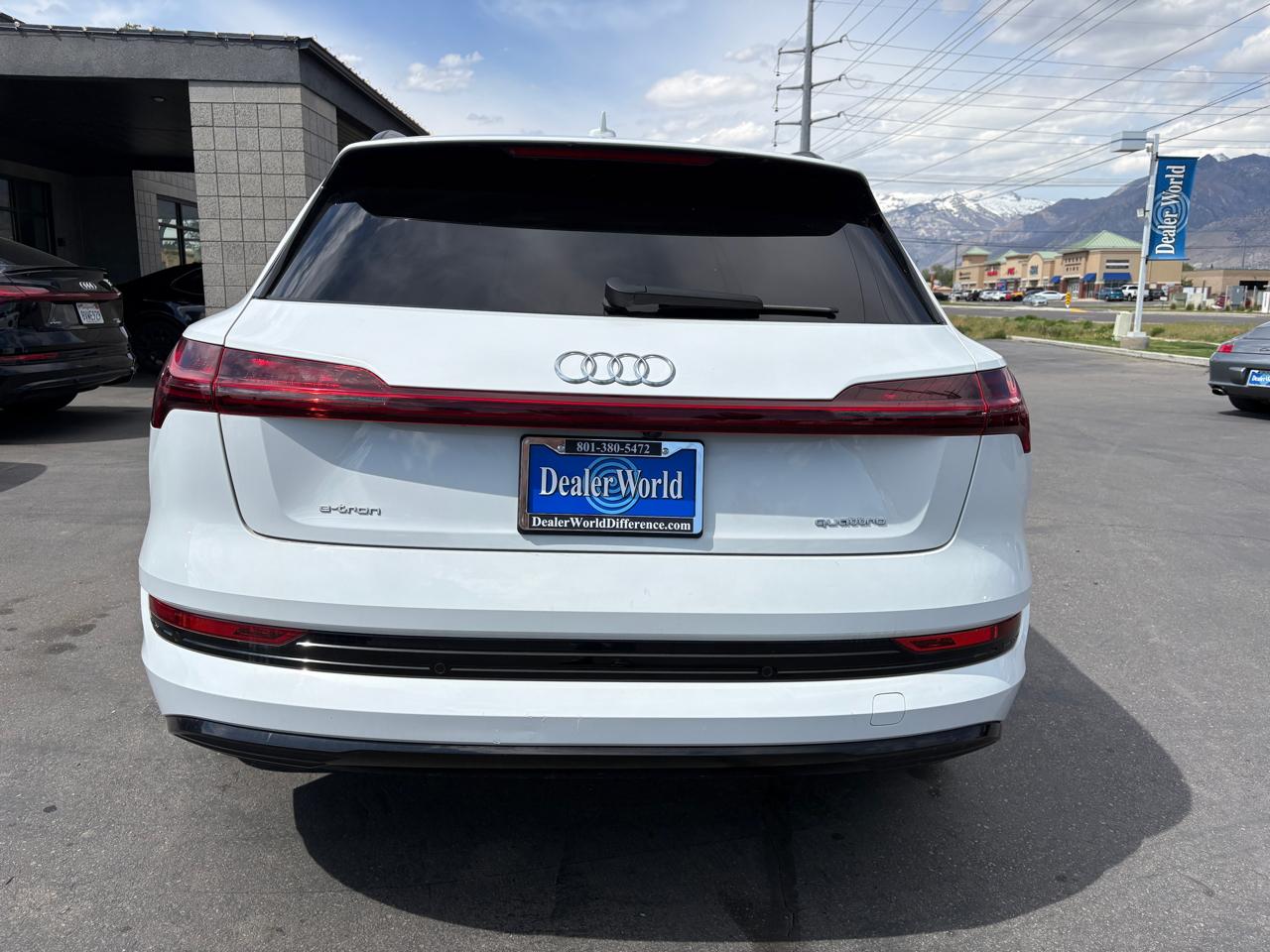 Audi E-Tron Premium quattro 2021