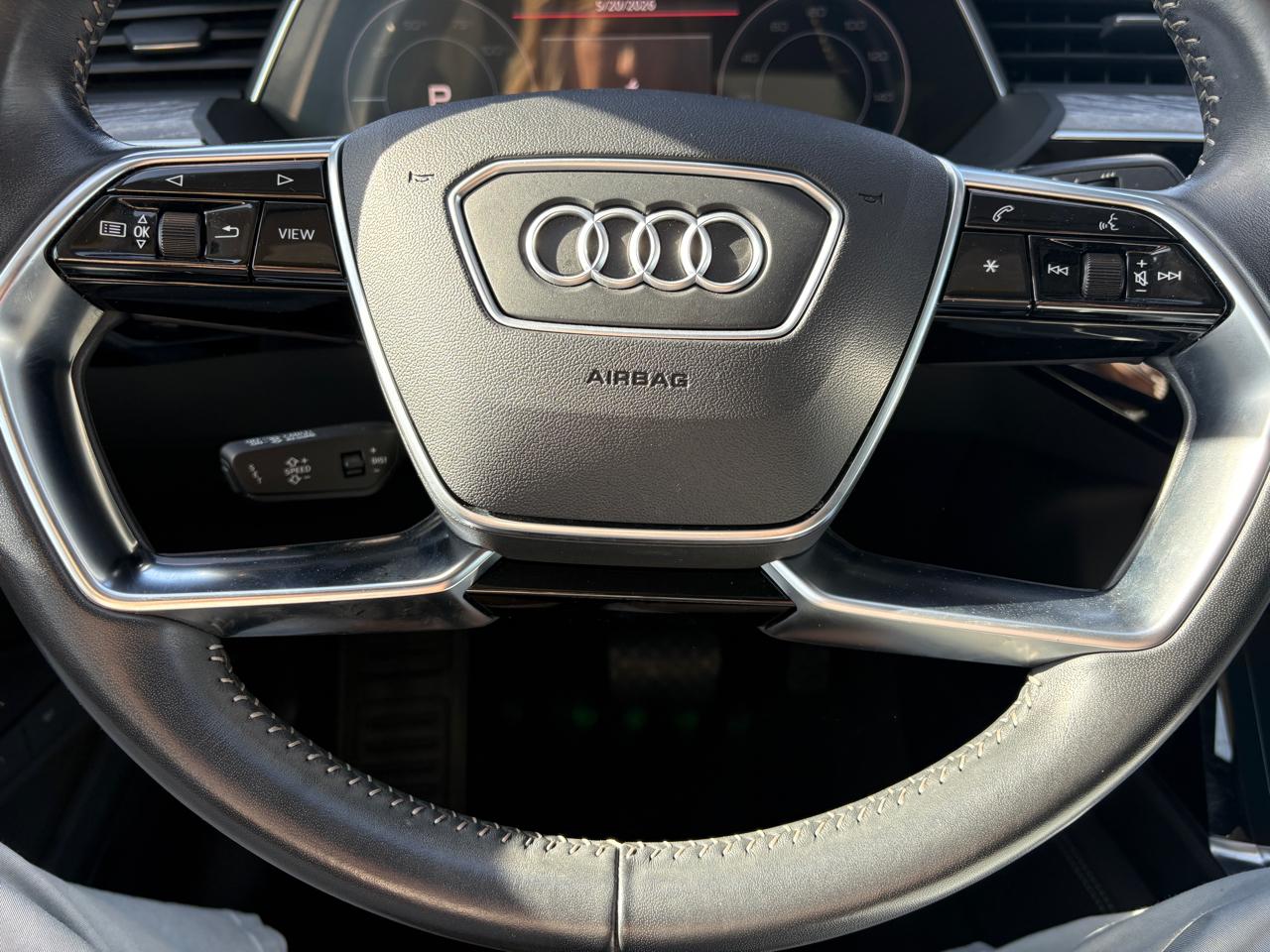 Audi e-tron Sportback Premium Plus quattro 2021