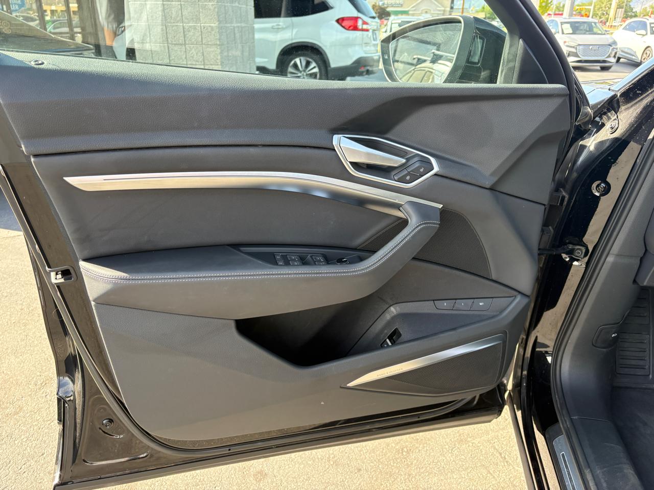 Audi e-tron Sportback Premium Plus quattro 2021