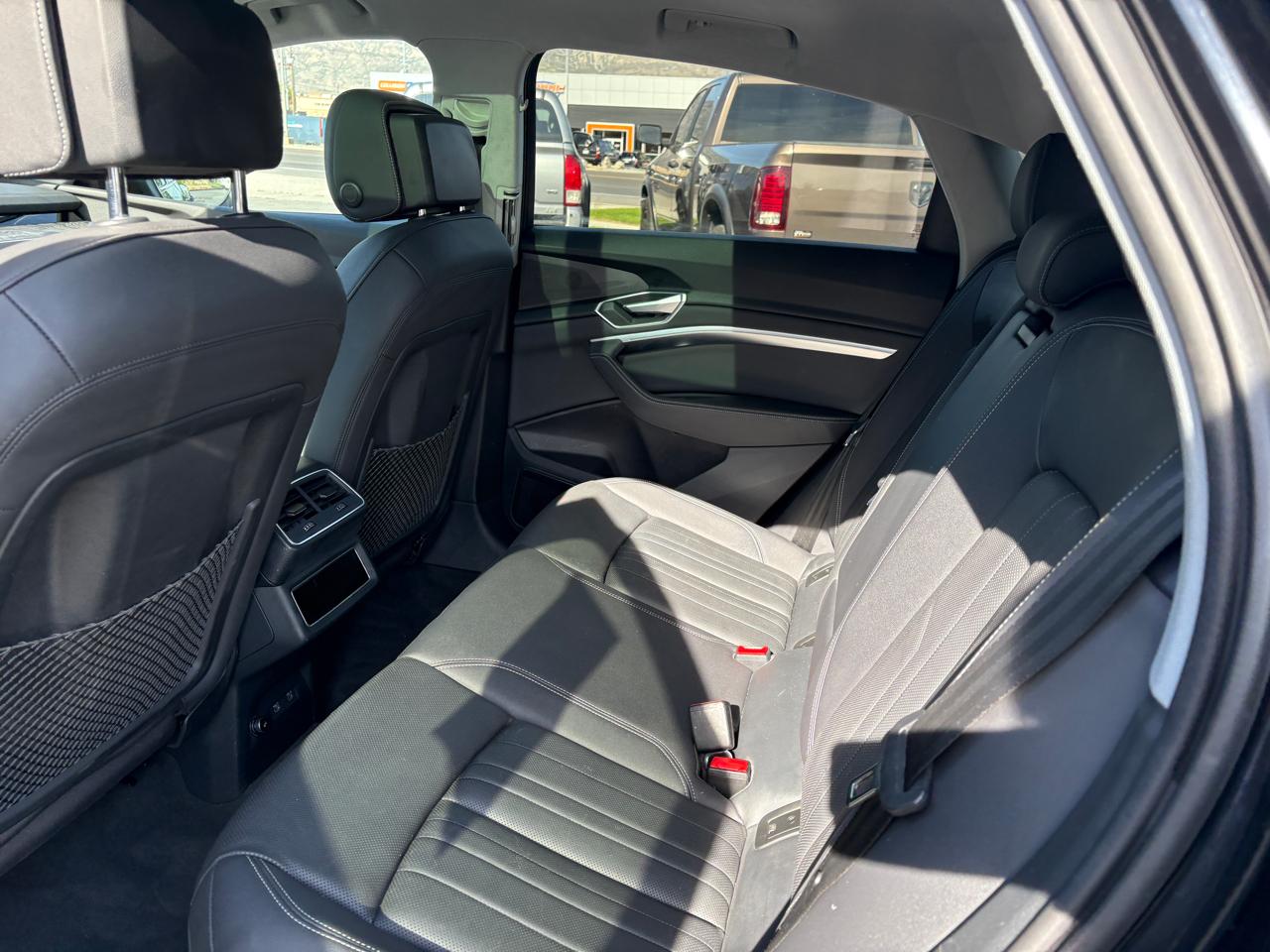 Audi e-tron Sportback Premium Plus quattro 2021