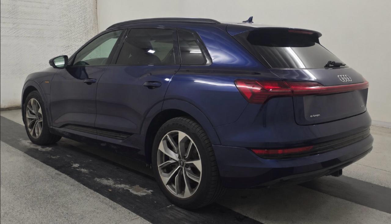 Audi E-Tron Premium Plus quattro 2021