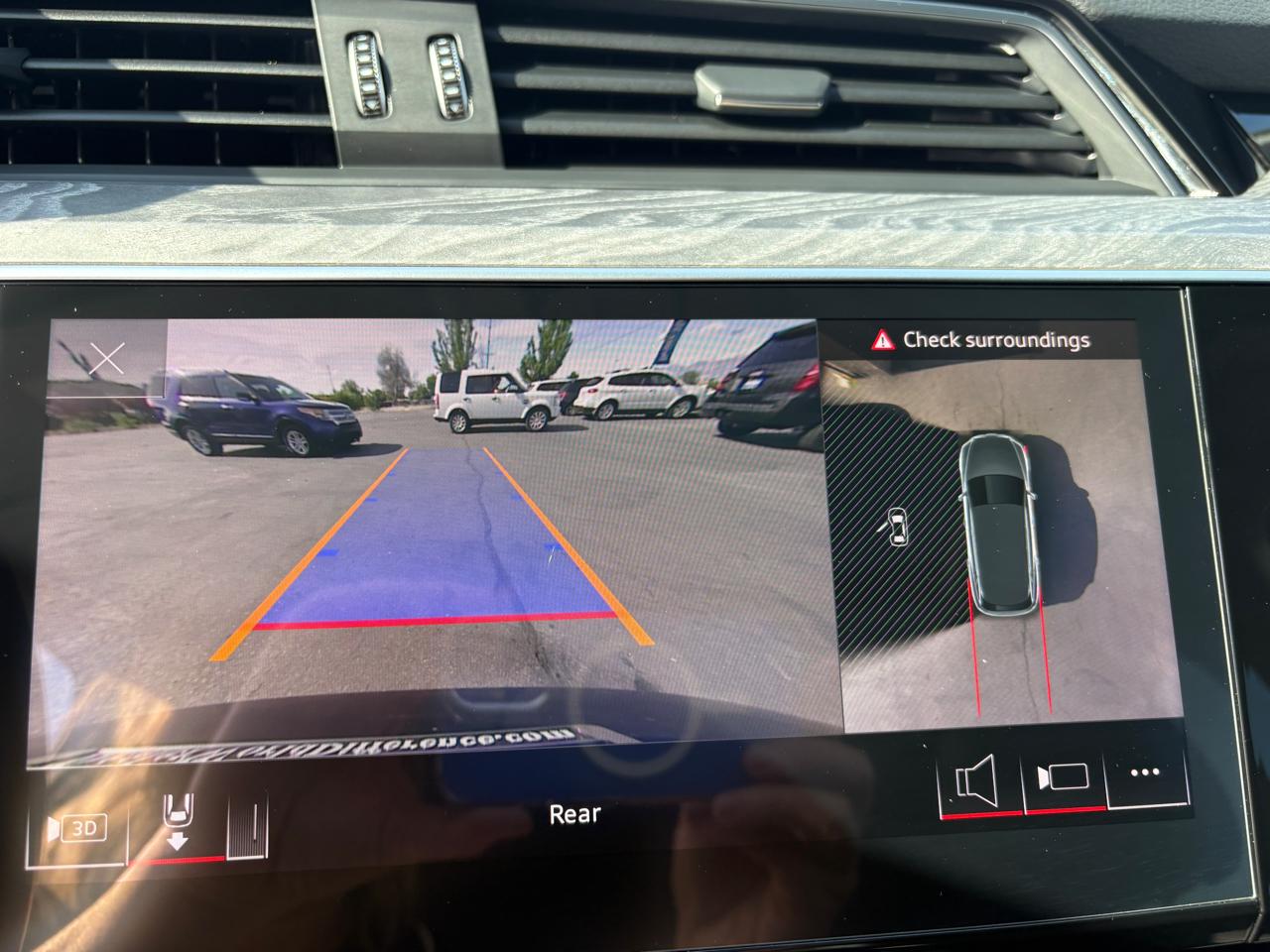 Audi E-Tron Premium Plus quattro 2021