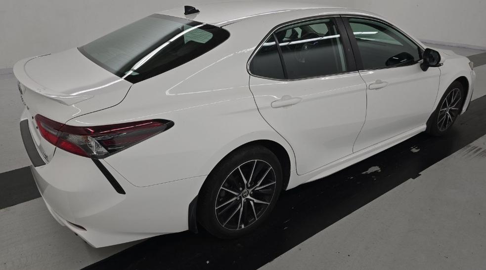 Toyota Camry SE Auto AWD (Natl) 2022