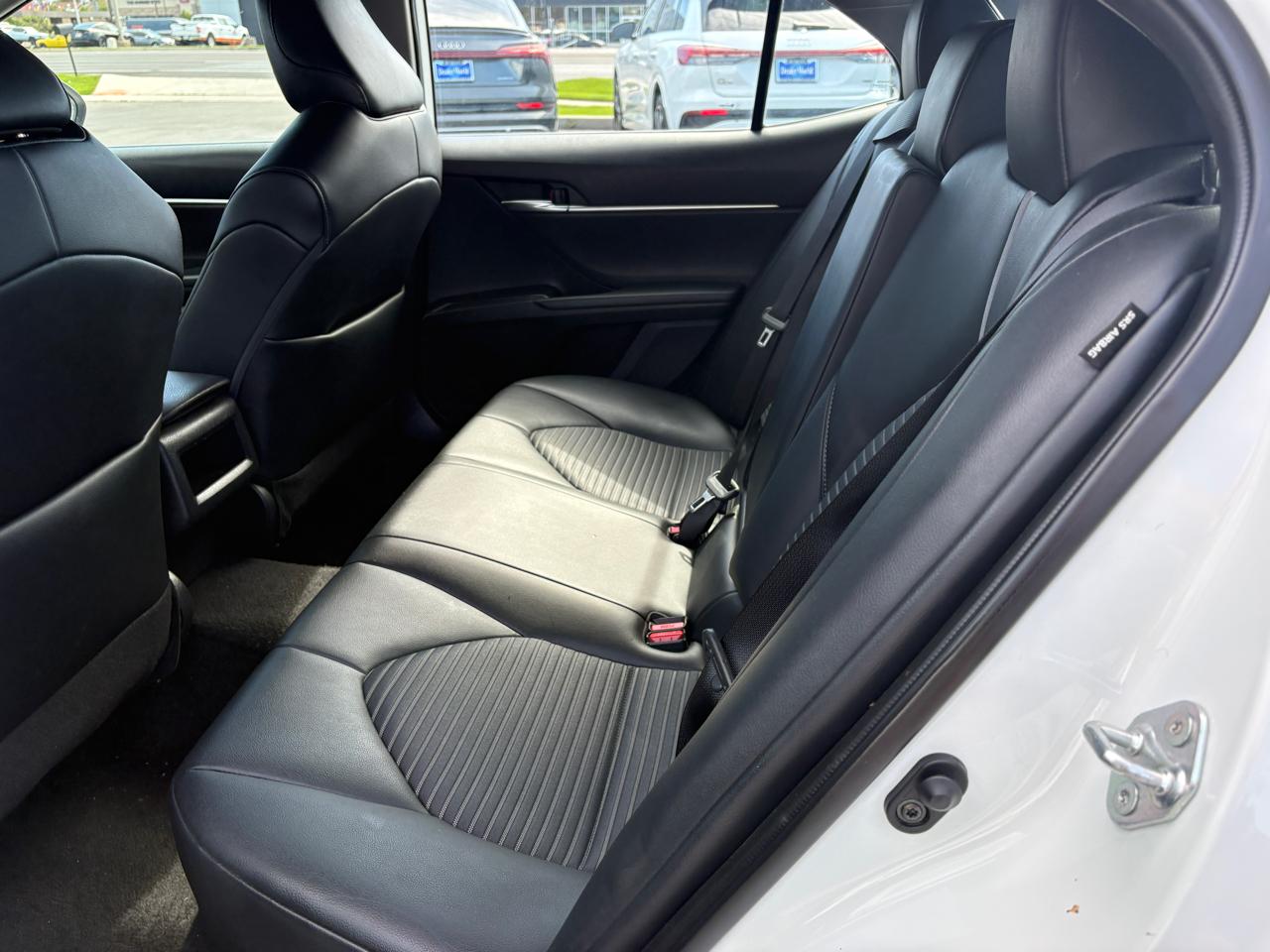 Toyota Camry SE Auto AWD (Natl) 2022
