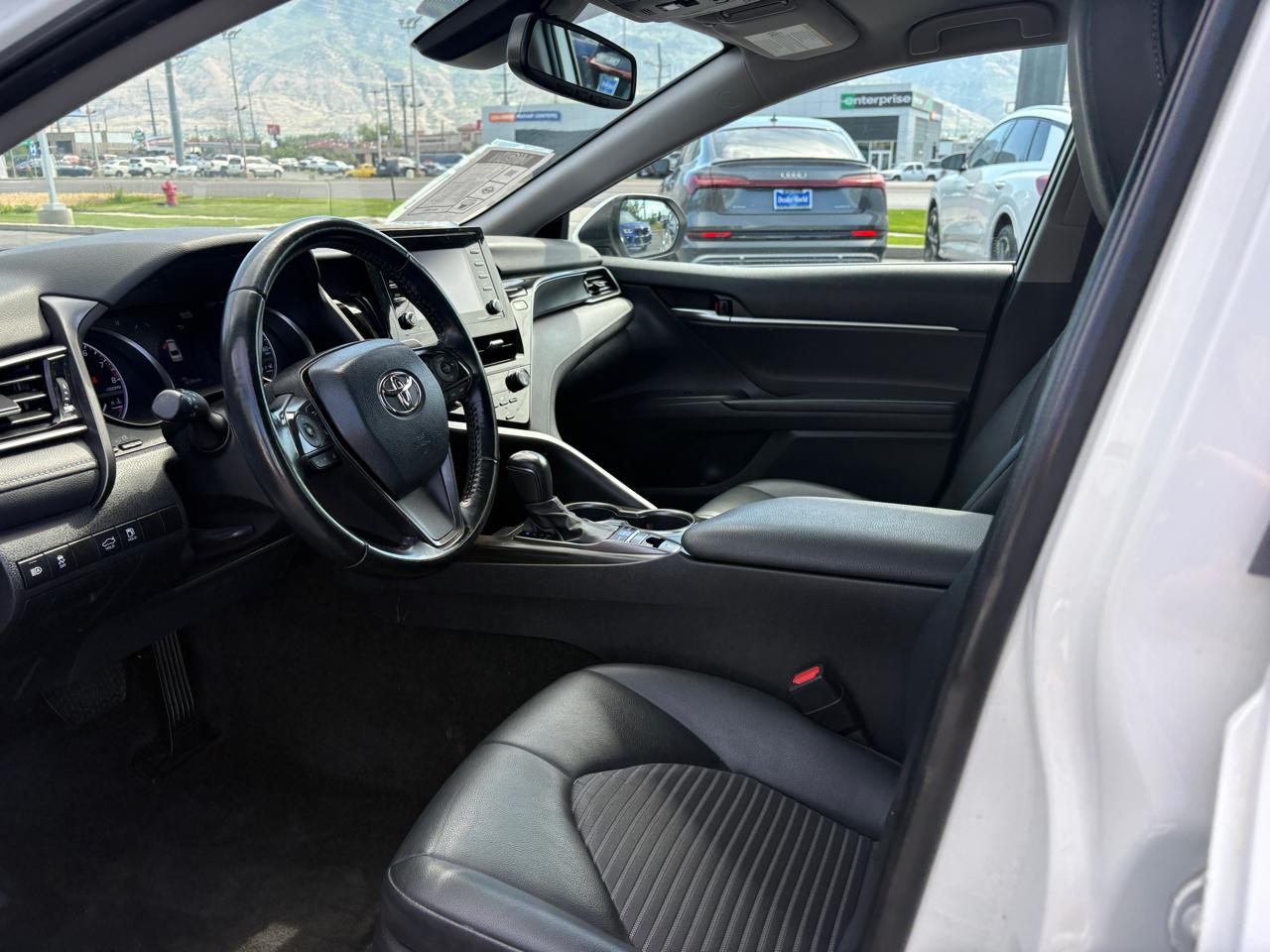 Toyota Camry SE Auto AWD (Natl) 2022
