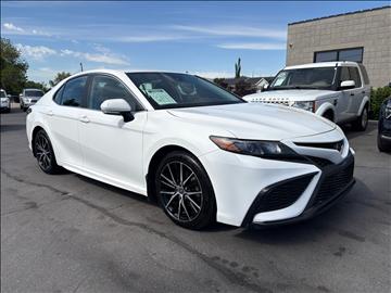 2022 Toyota Camry SE Auto AWD (Natl)