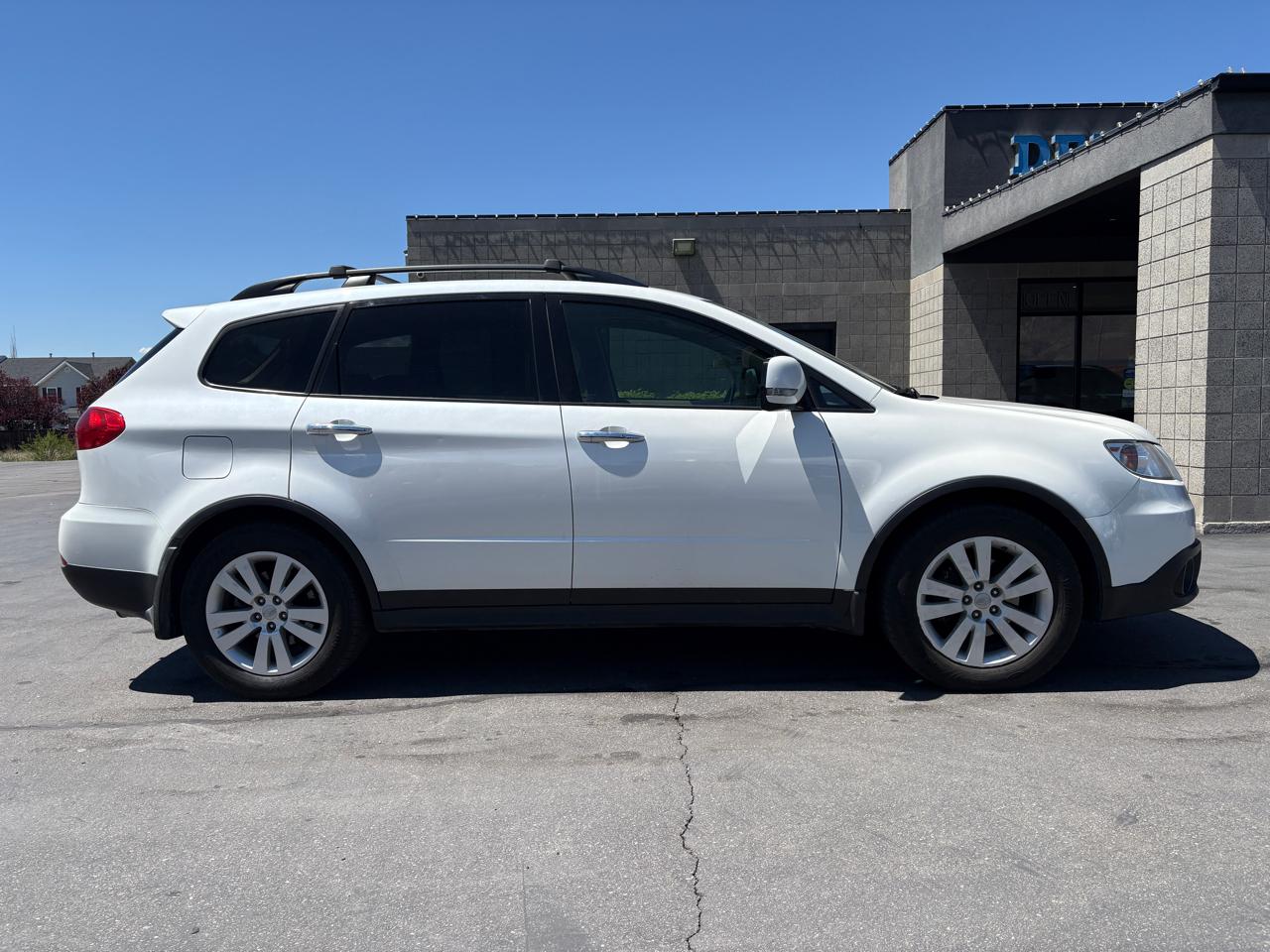 Subaru Tribeca (Natl) 4dr 7-Pass Ltd w/Nav 2008