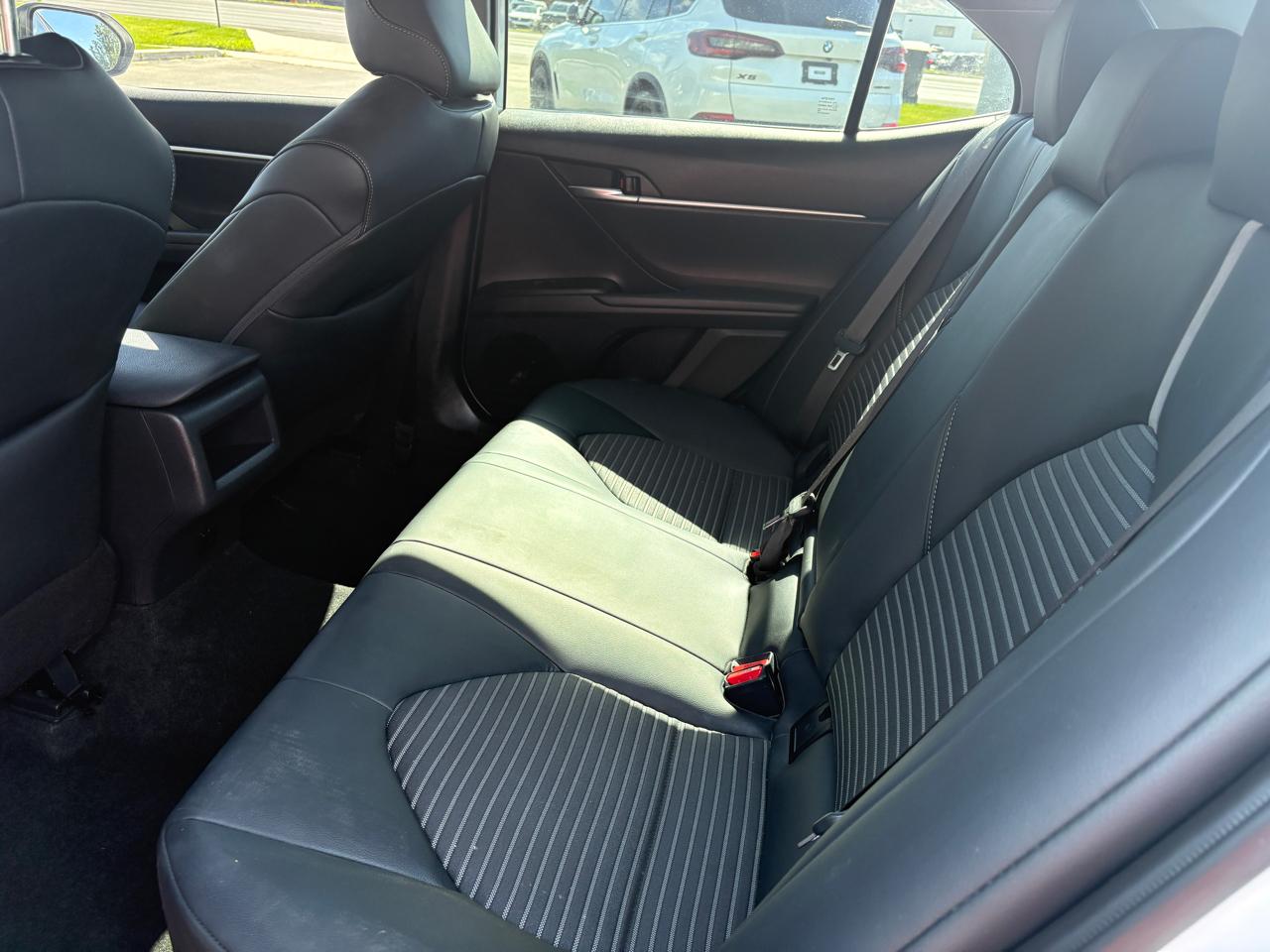 Toyota Camry SE Auto (Natl) 2023