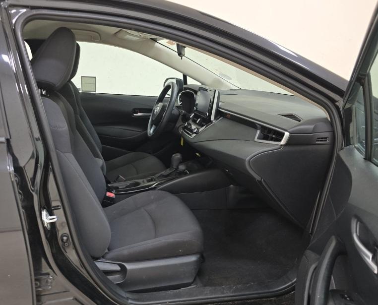Toyota Corolla LE 2021