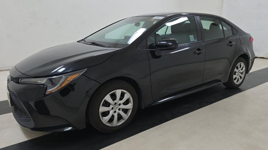 Toyota Corolla LE 2021