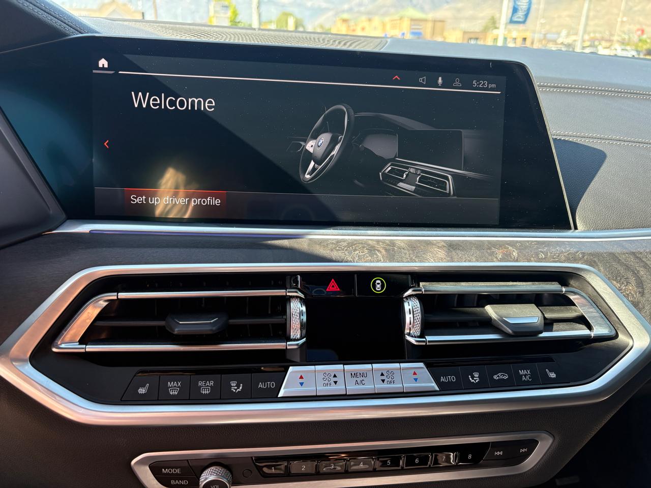 BMW X5 xDrive40i Sports Activity Vehicle 2023