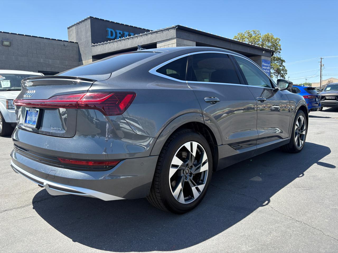 Audi e-tron Sportback Premium Plus quattro 2021