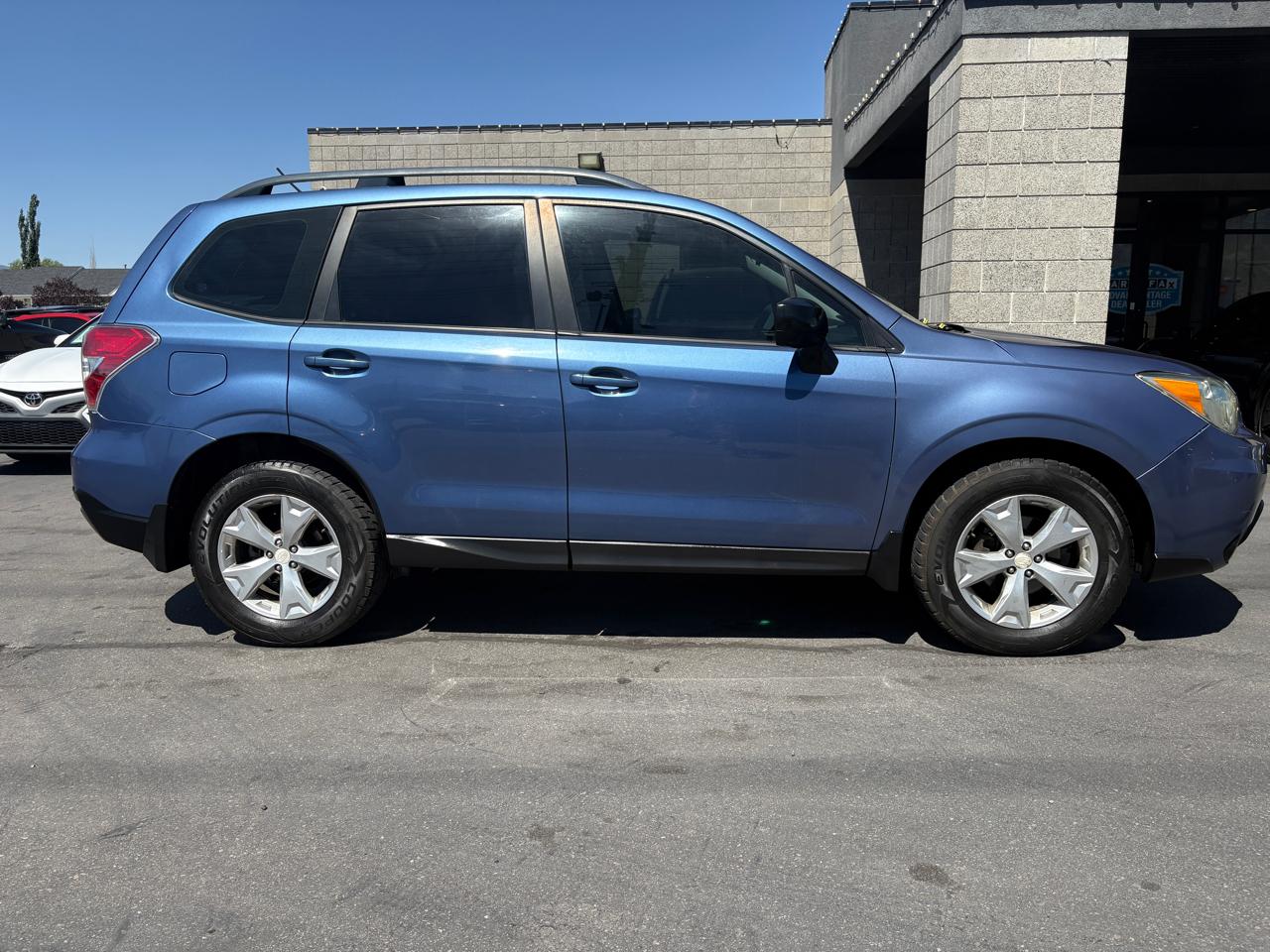 Subaru Forester 4dr CVT 2.5i PZEV 2015