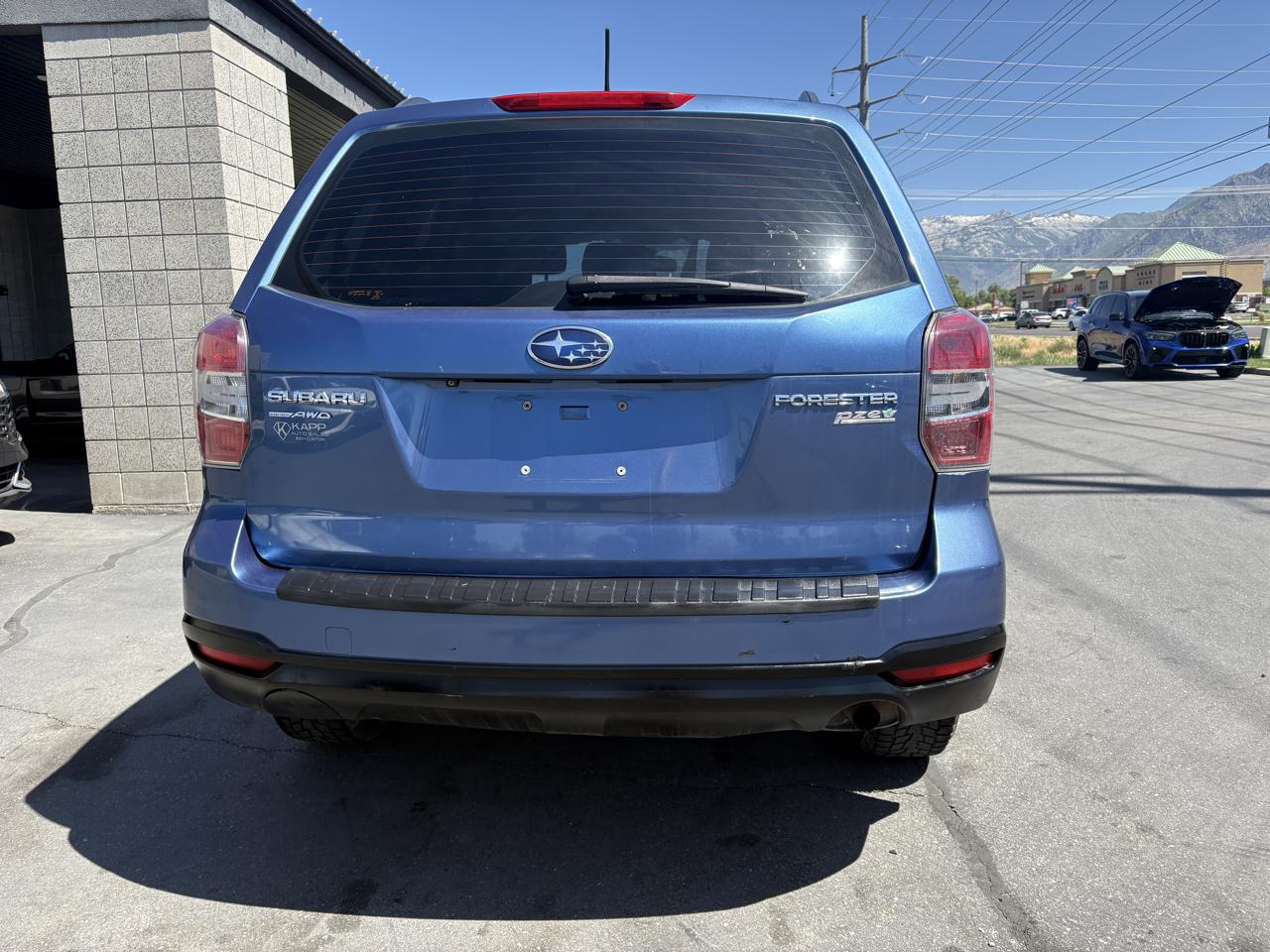 Subaru Forester 4dr CVT 2.5i PZEV 2015