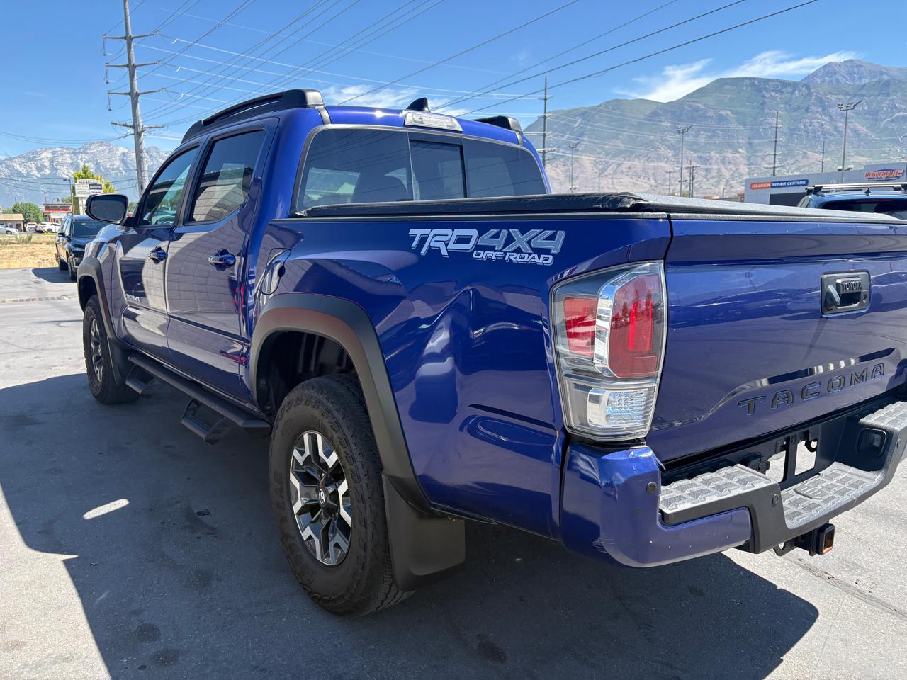 Toyota Tacoma 4WD TRD Off Road Double Cab 5' Bed V6 AT (Natl) 2023