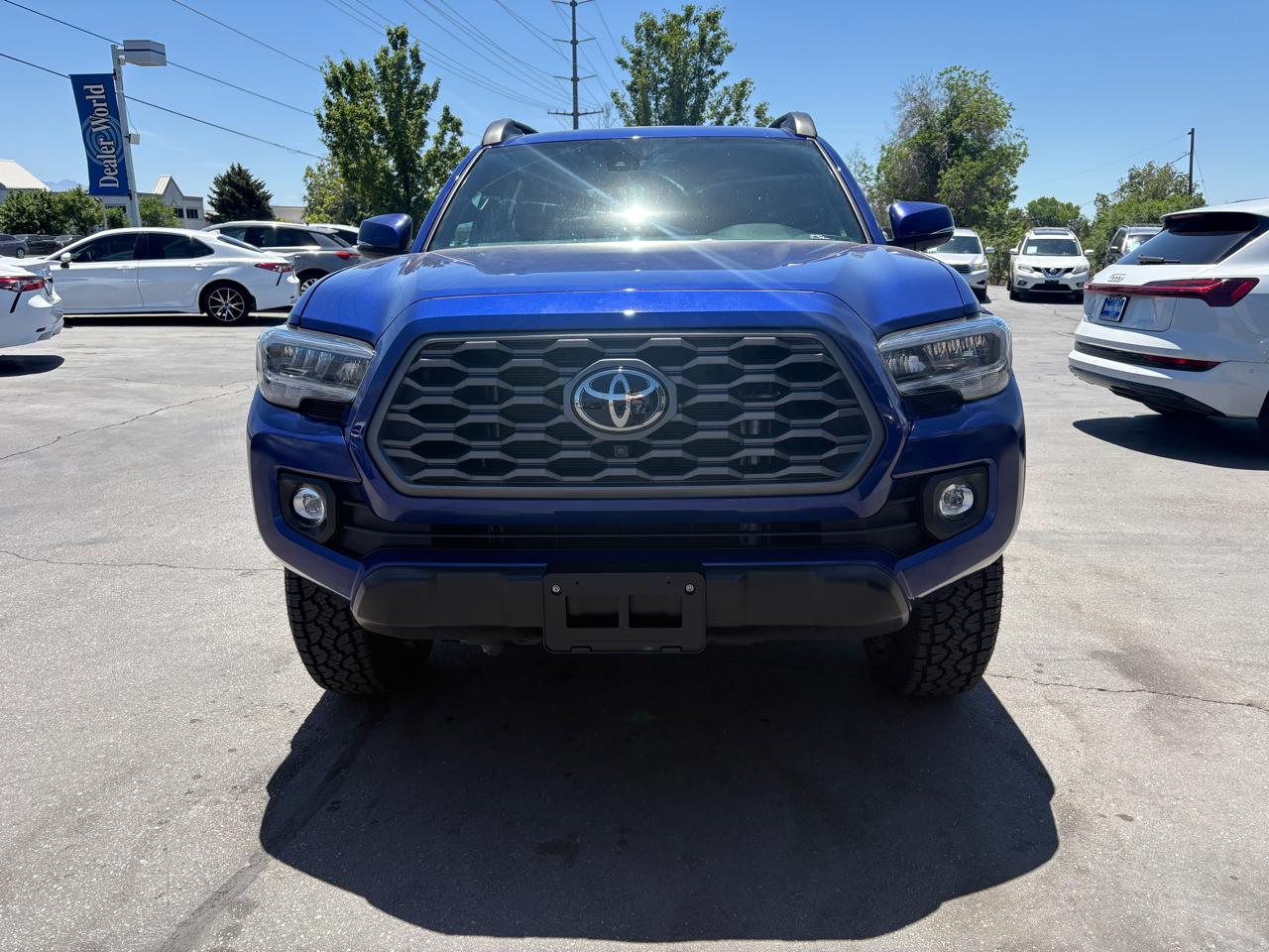Toyota Tacoma 4WD TRD Off Road Double Cab 5' Bed V6 AT (Natl) 2023