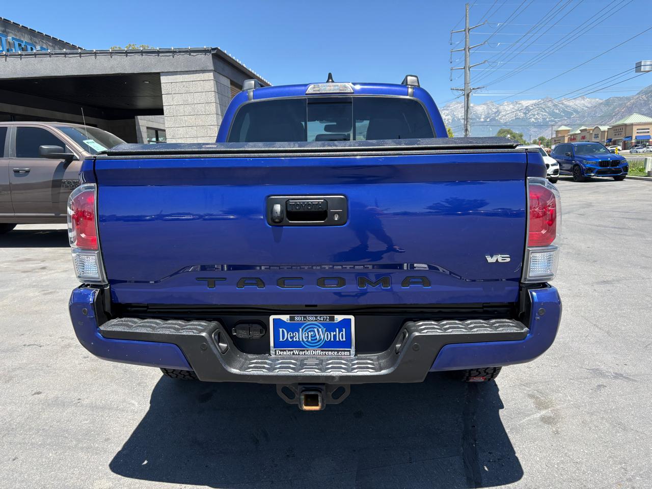 Toyota Tacoma 4WD TRD Off Road Double Cab 5' Bed V6 AT (Natl) 2023