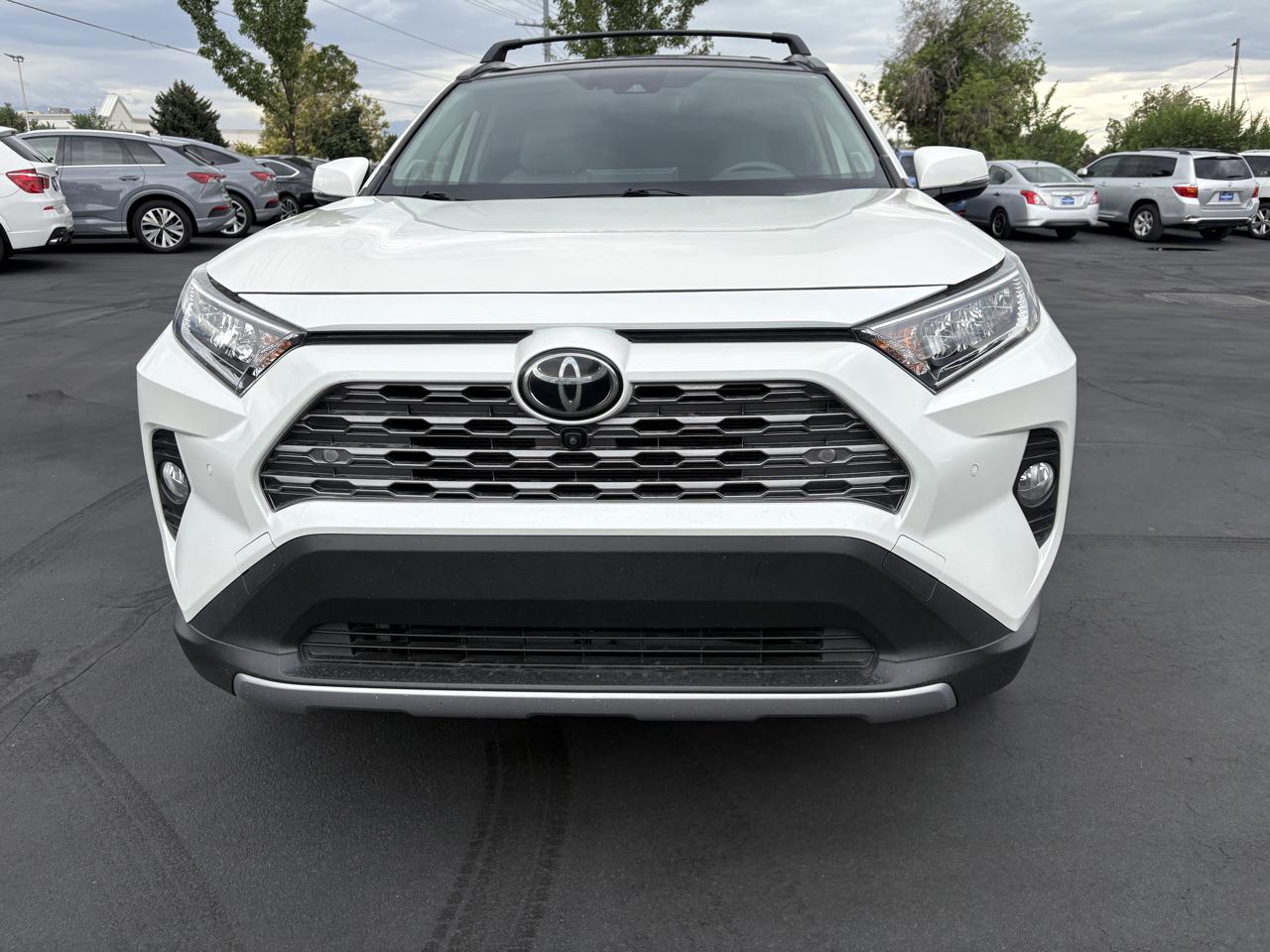 Toyota RAV4 Limited AWD (Natl) 2021