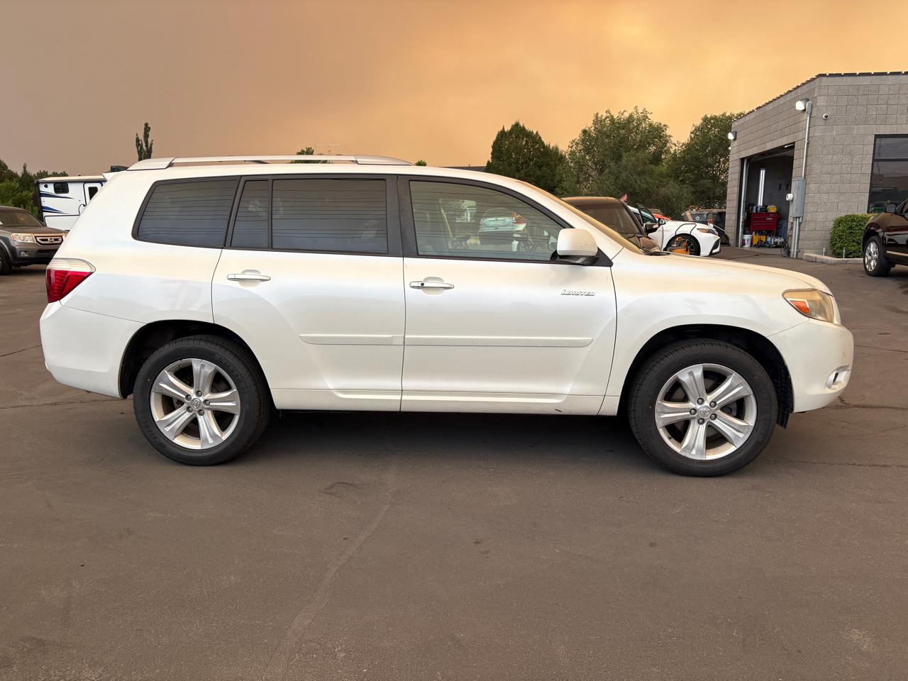 Toyota Highlander 4WD 4dr V6 Limited (Natl) 2009