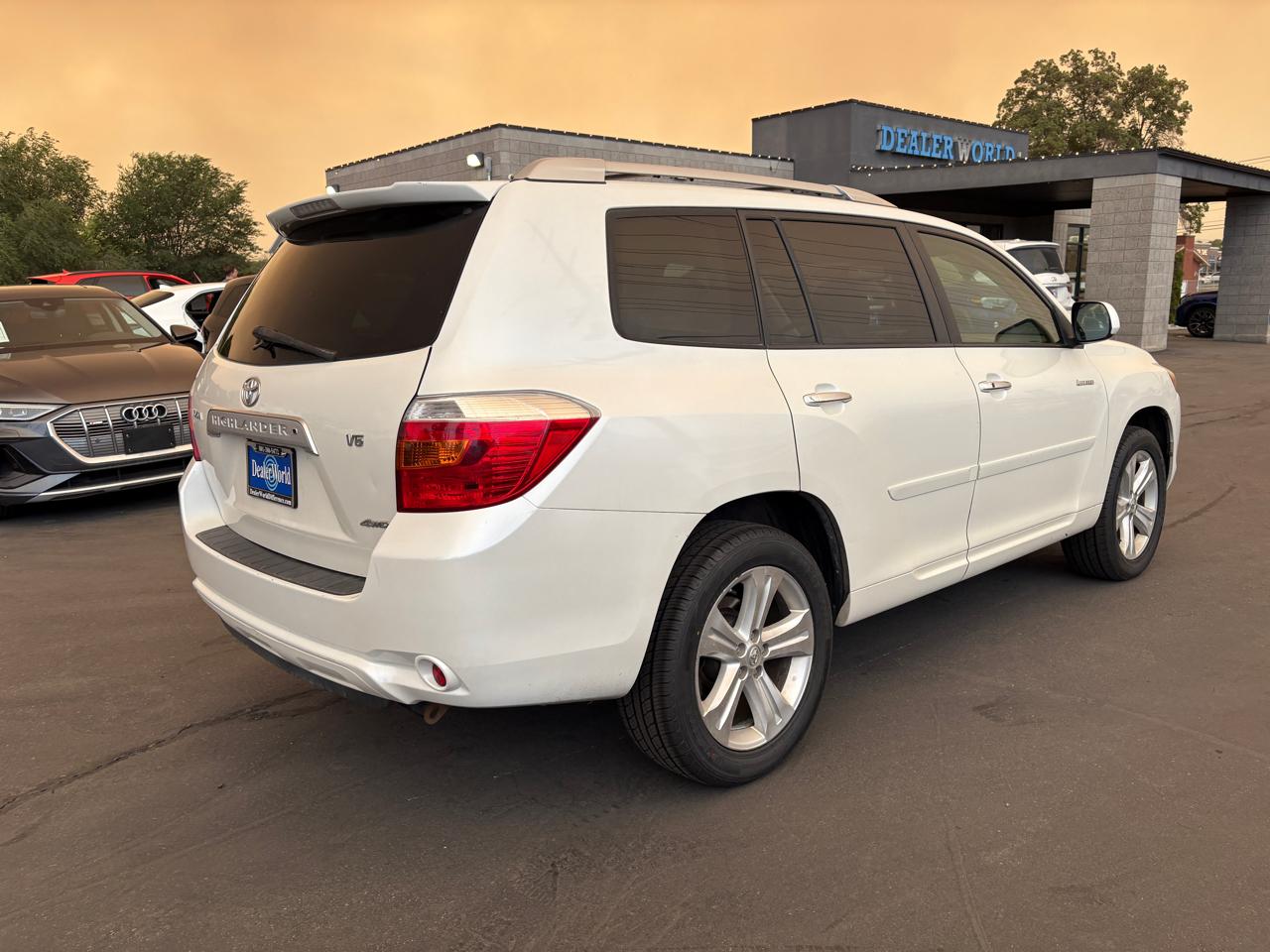 Toyota Highlander 4WD 4dr V6 Limited (Natl) 2009