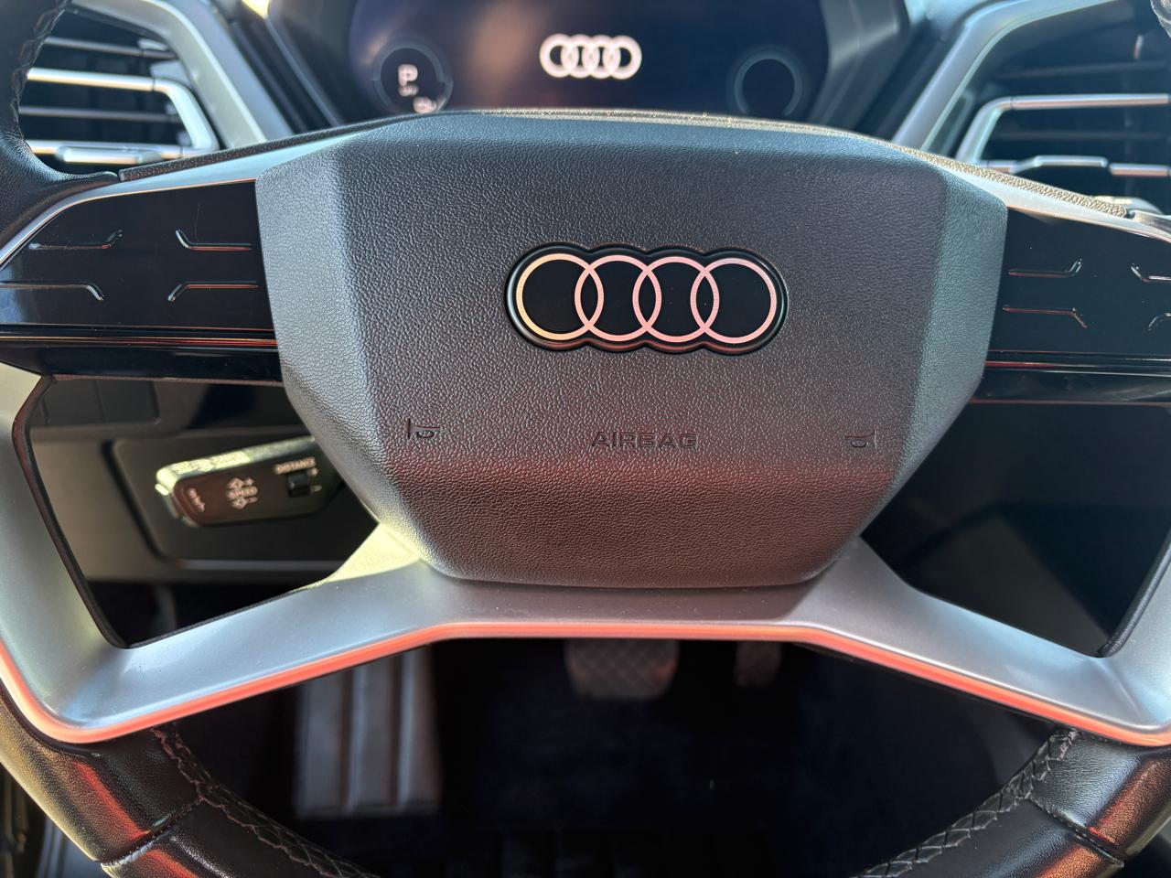 Audi Q4 e-tron Premium Plus 50 quattro 2022
