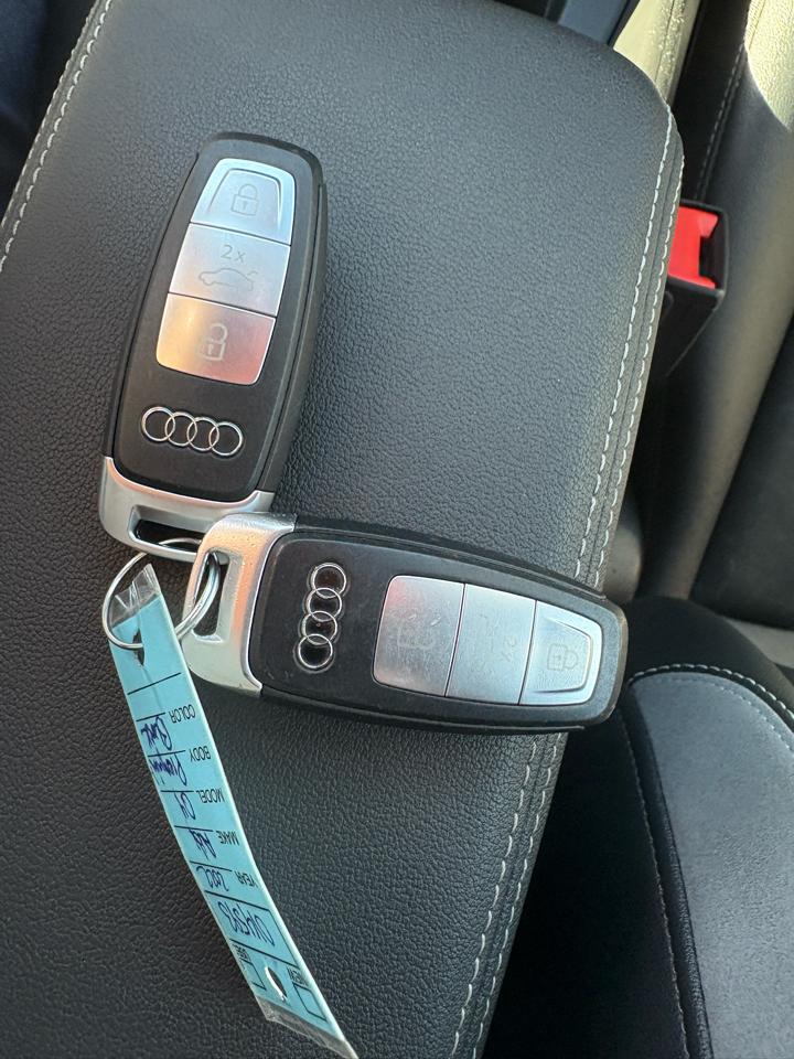 Audi Q4 e-tron Premium Plus 50 quattro 2022