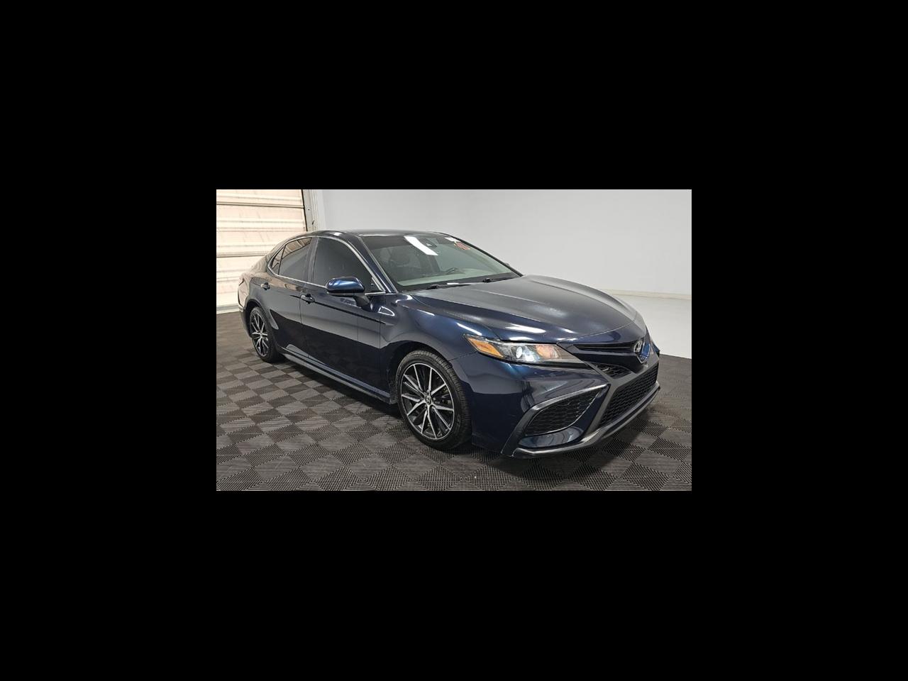 2021 Toyota Camry SE Auto (Natl)