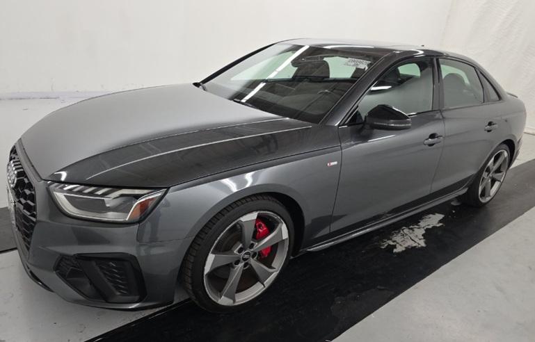 Audi A4 Sedan S line Premium Plus 45 TFSI quattro 2023
