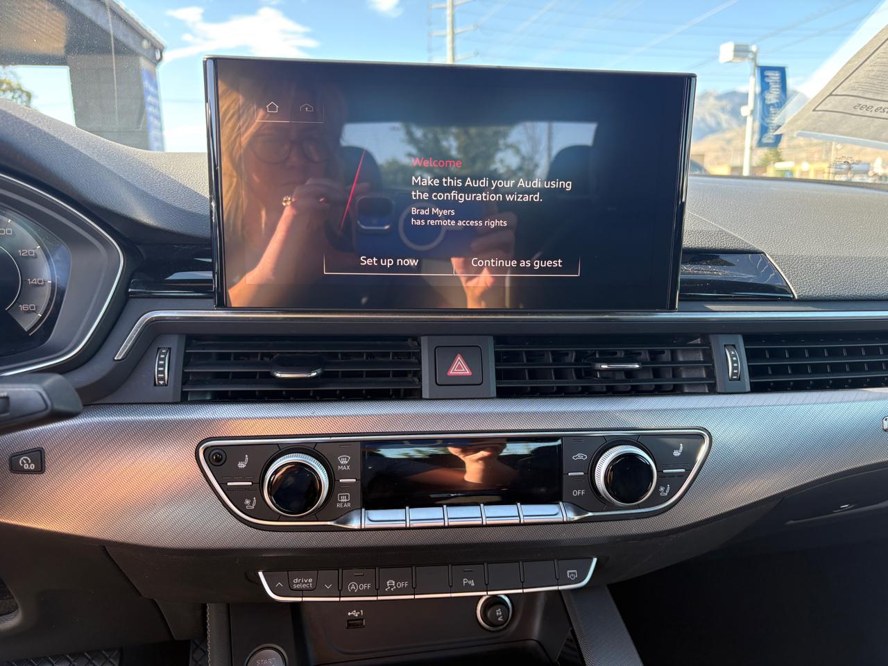 Audi A4 Sedan S line Premium Plus 45 TFSI quattro 2023