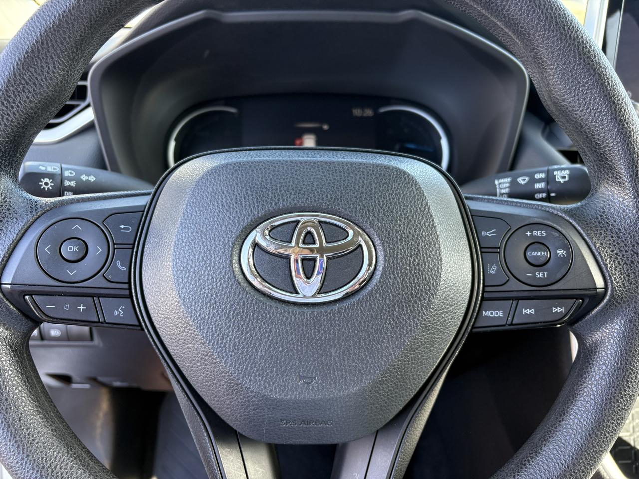 Toyota RAV4 Hybrid LE AWD (Natl) 2024