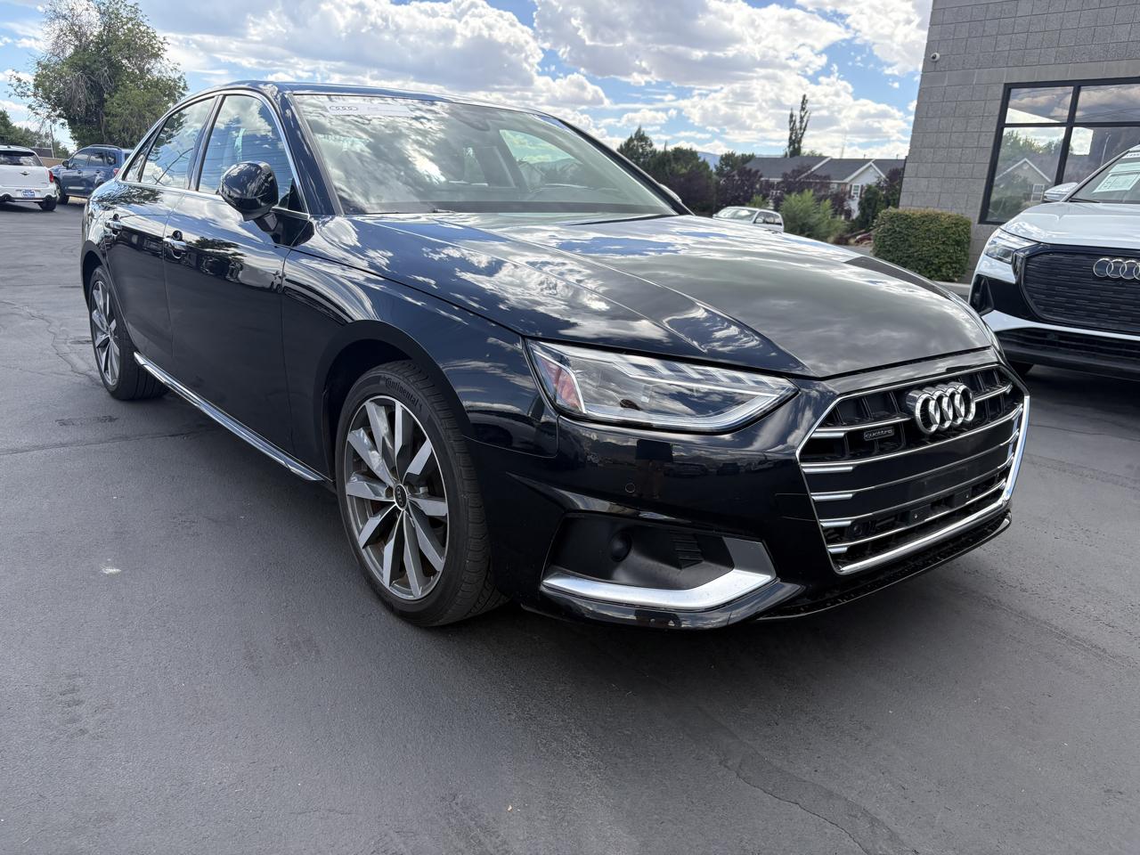2023 Audi A4 Sedan Premium 40 TFSI quattro