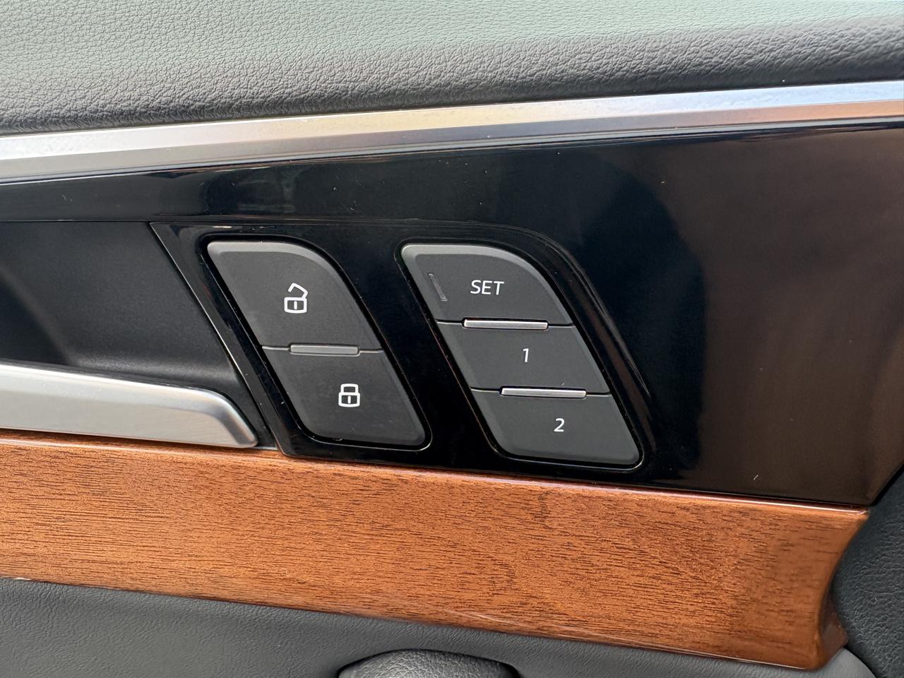 Audi A4 Sedan Premium 40 TFSI quattro 2023