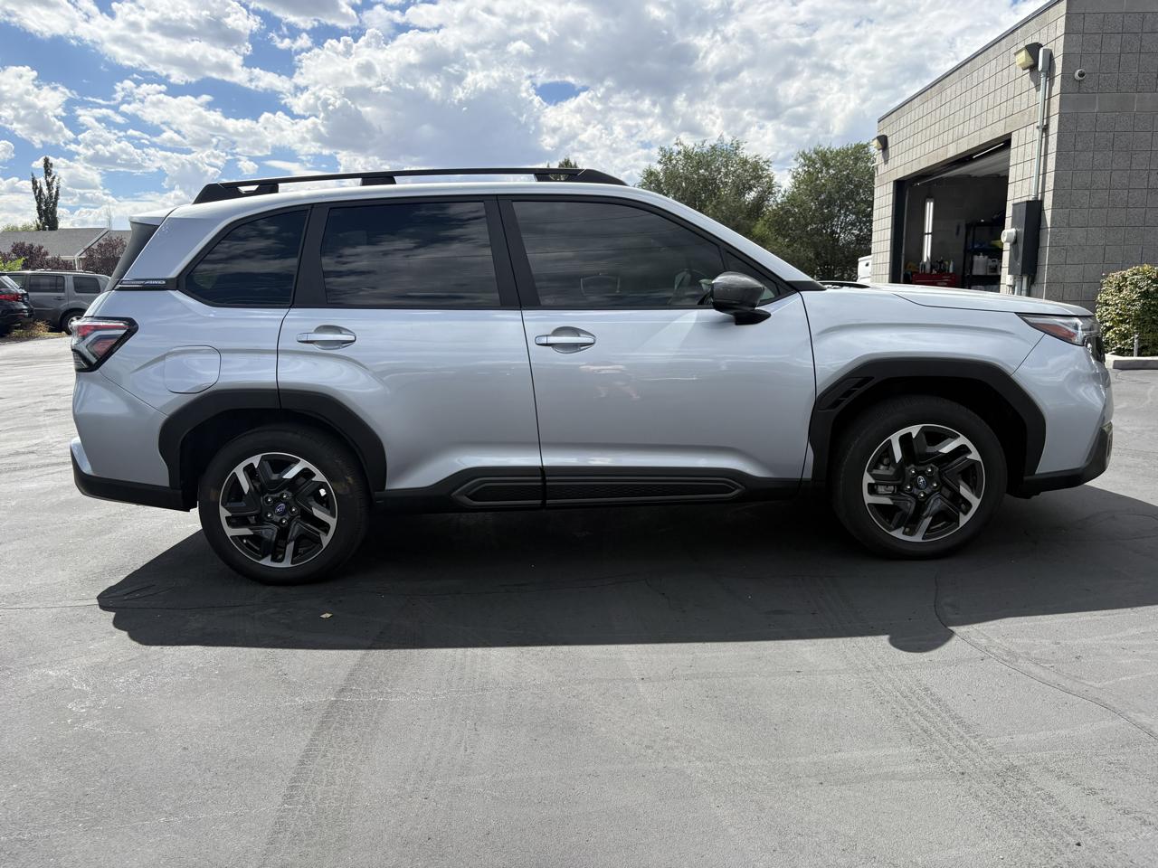 Subaru Forester Limited AWD 2025
