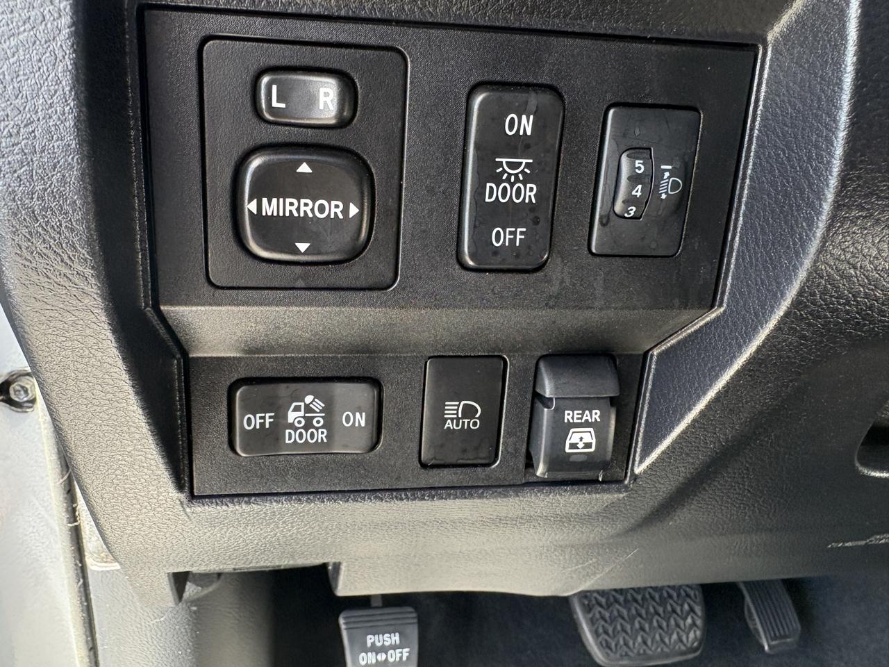 Toyota Tundra 4WD  2020