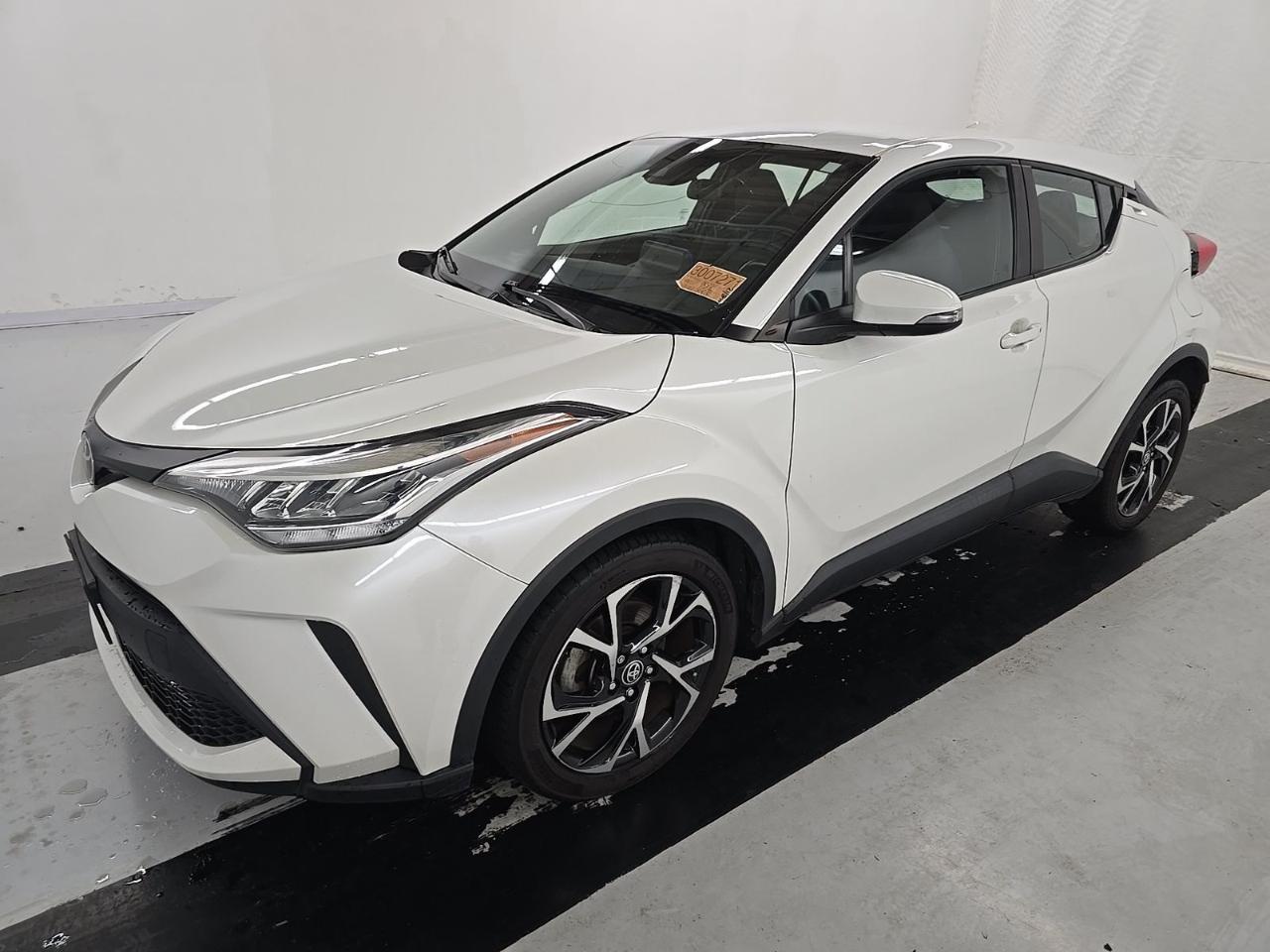 Toyota C-HR Nightshade FWD (Natl) 2021
