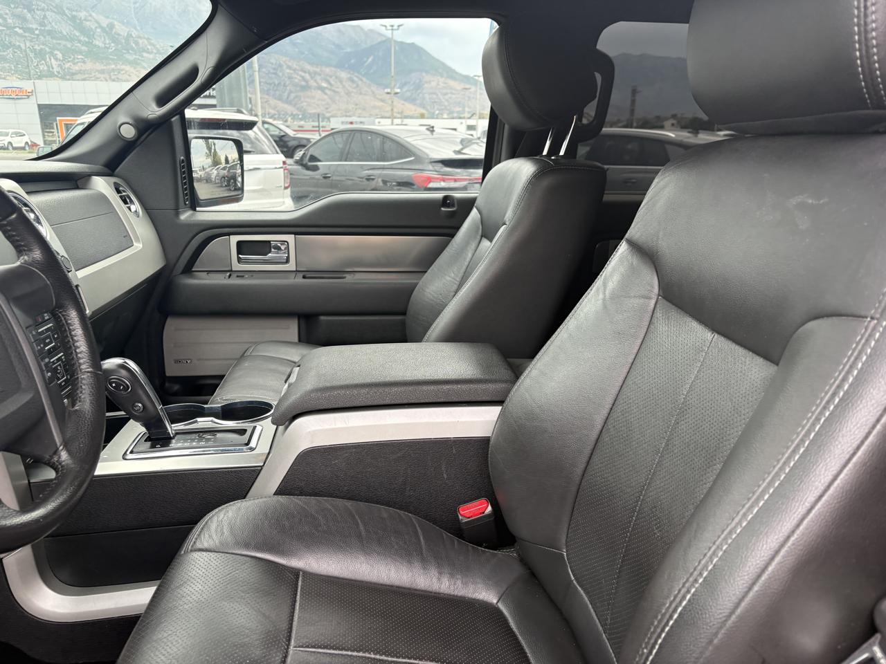 Ford F-150 4WD SuperCrew 145" Platinum 2014